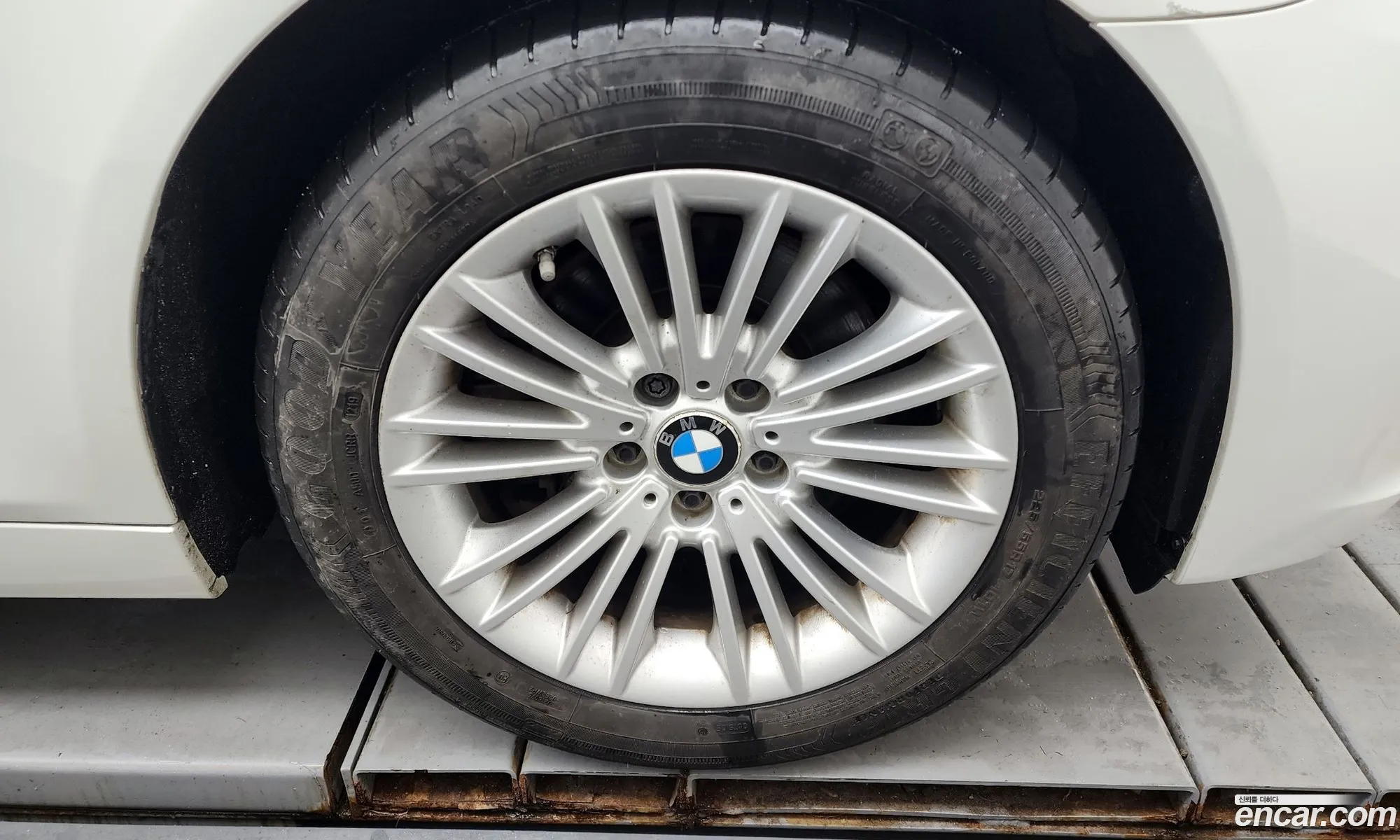 BMW 5Er Vi F10F11F07 520DxDrive 2015 - фотография 17443392