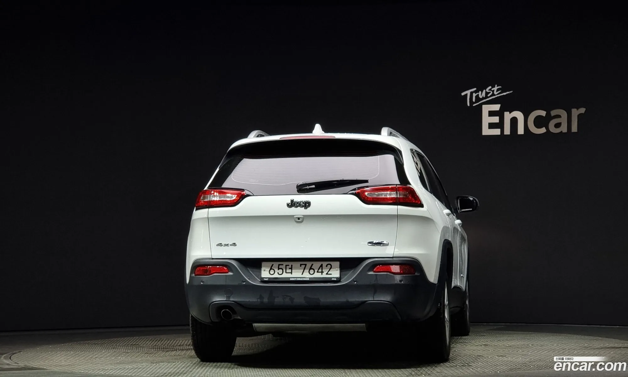Jeep Cherokee V Kl 24 Longitude Awd 2017 - фотография 4725191