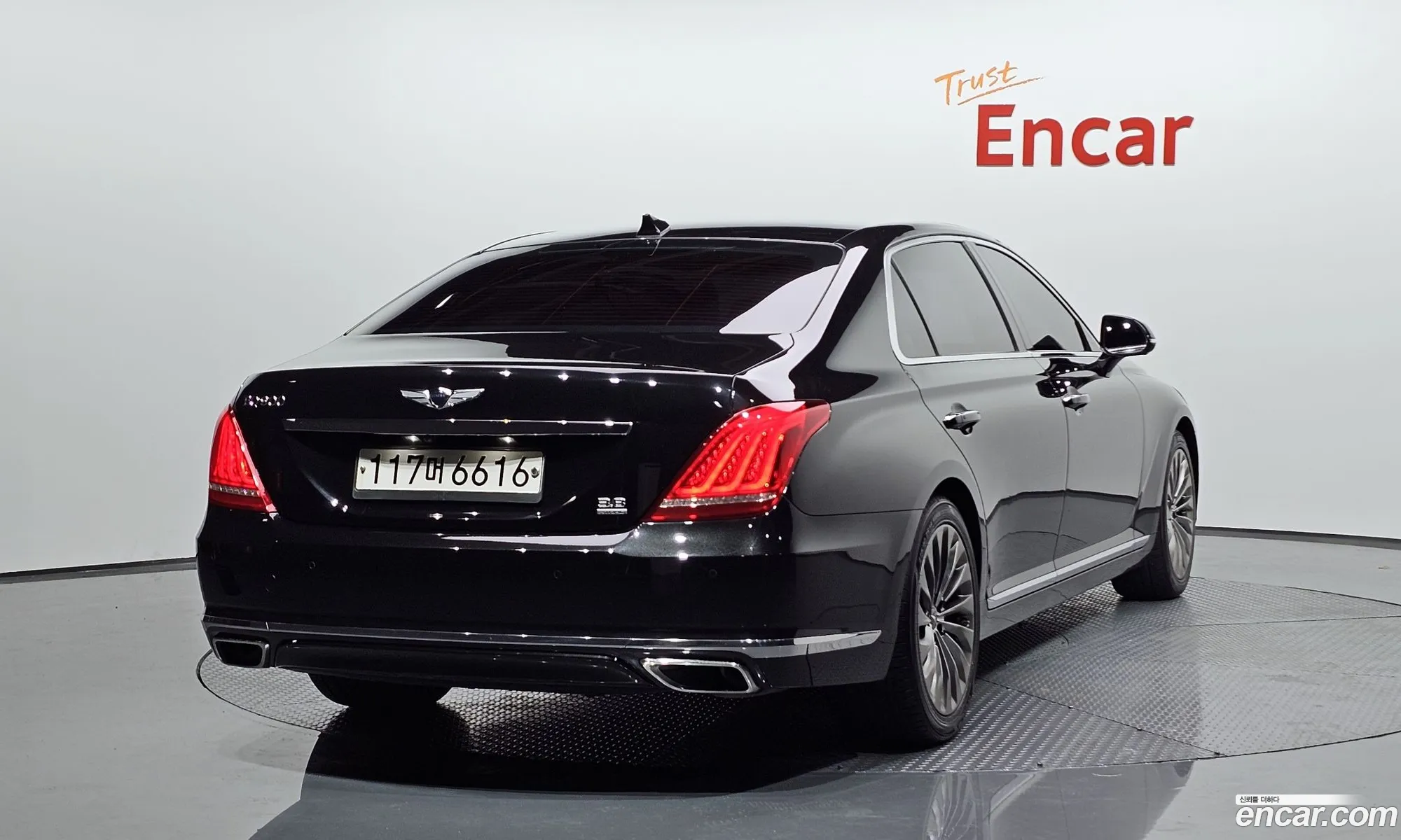 Genesis G90 I 38 Gdi Awd 2018 - фотография 19078197
