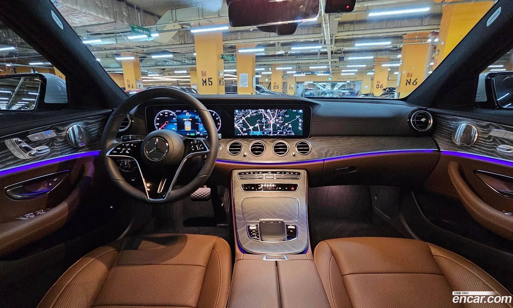 Mercedes-Benz E-Klasse E350 4Matic Exclusive 2023 - фотография 15631343