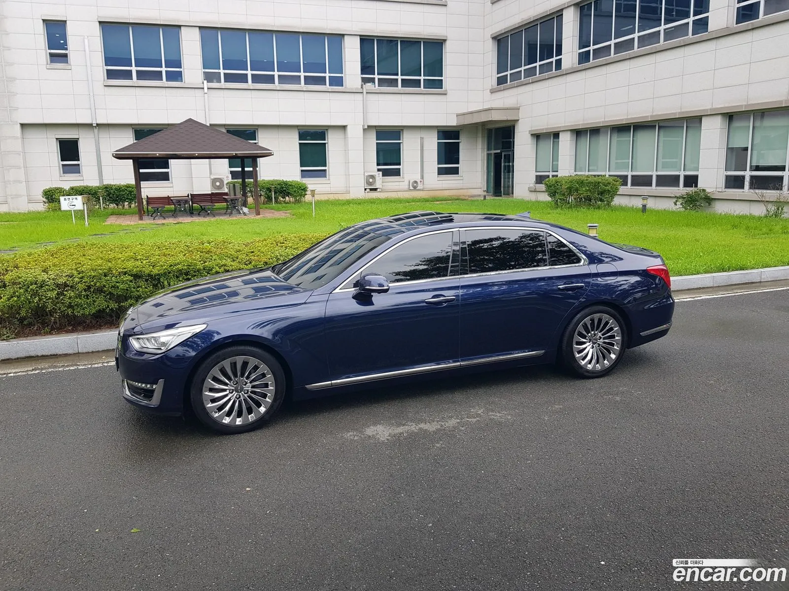 Genesis G90 I 50 Gdi Awd 2016 - фотография 567199