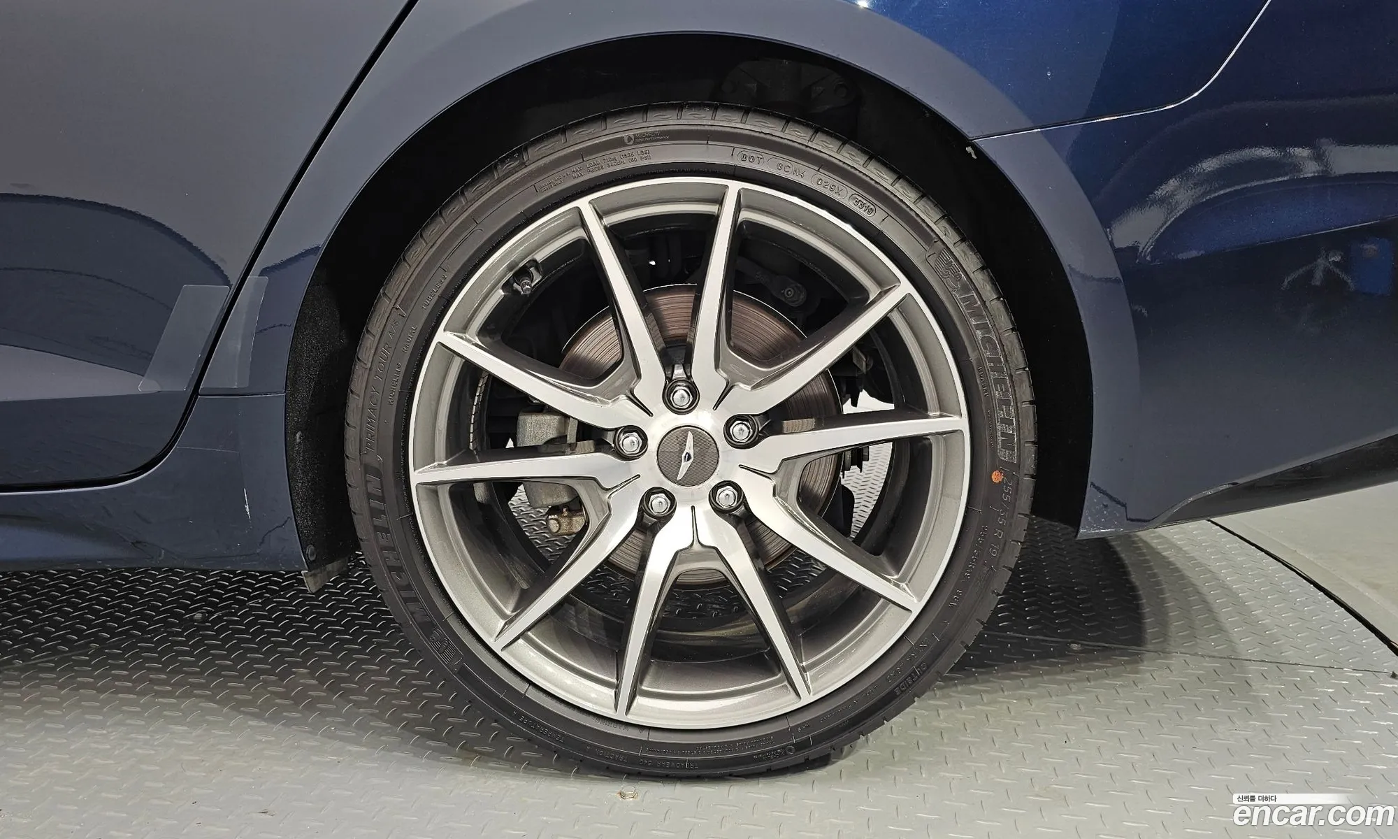 Genesis G70 I 20T 2020 - фотография 573159