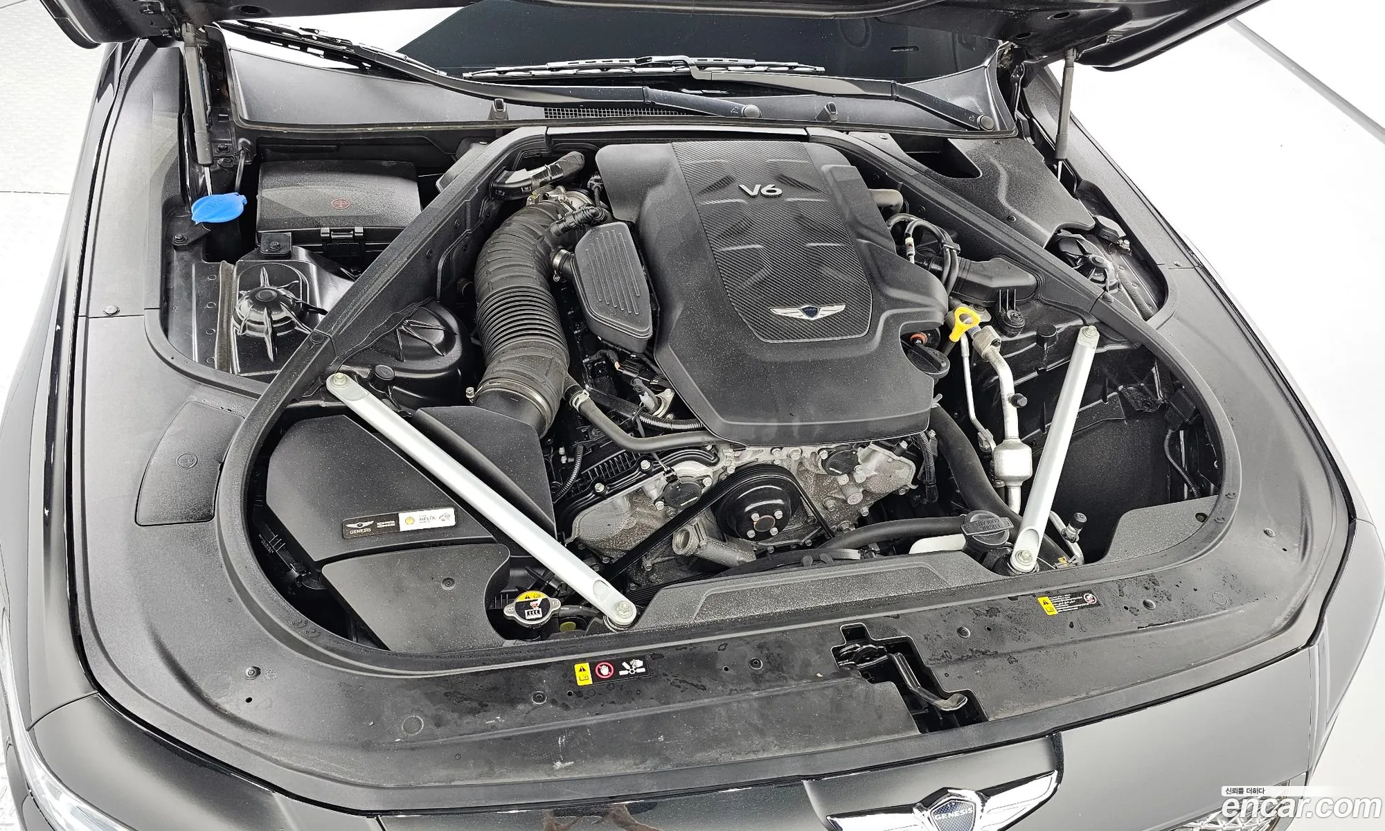 Genesis G90 I 38 Awd 2020 - фотография 567237