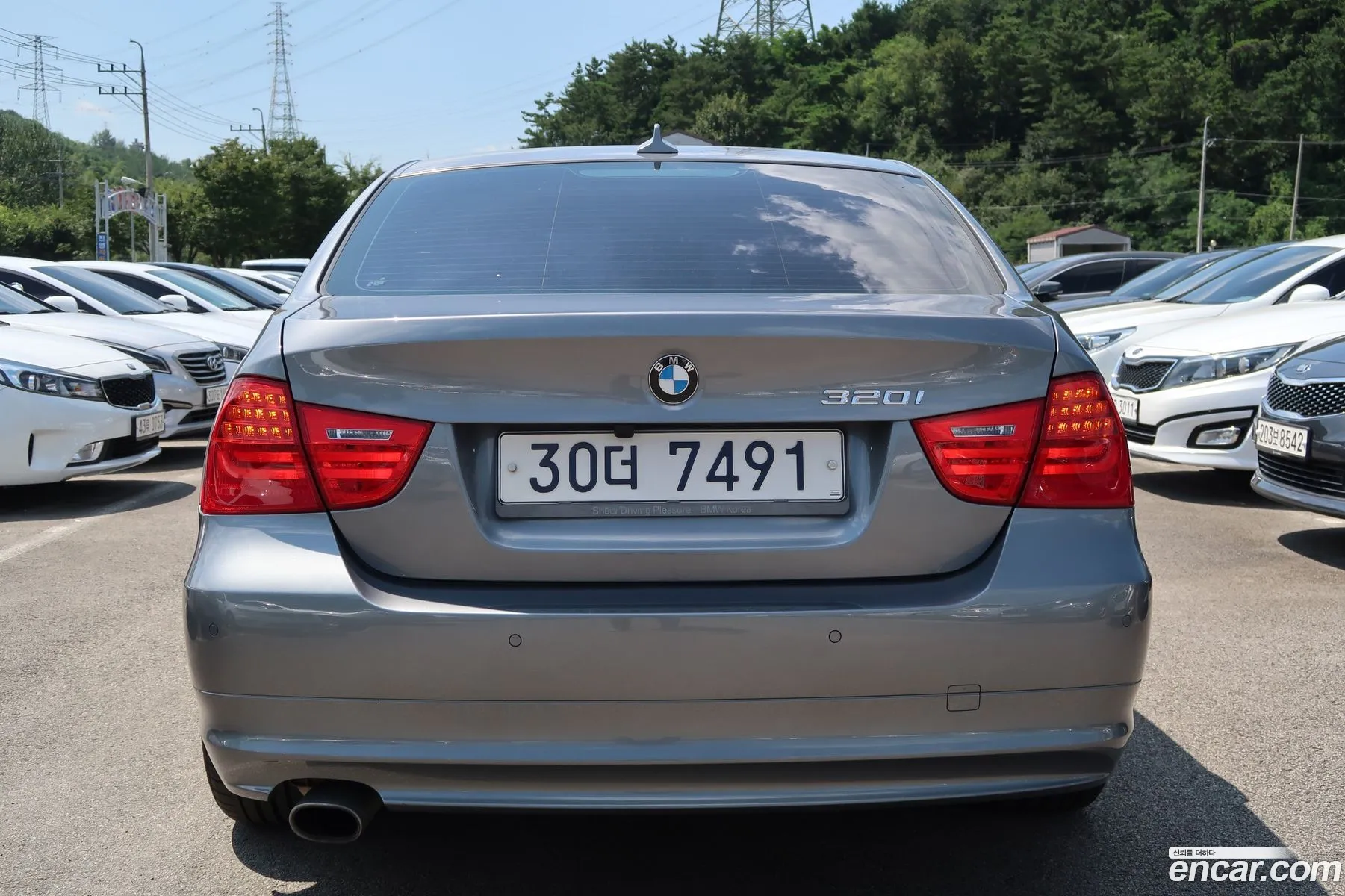 BMW 3Er 320I Sedan Cp 2011 - фотография 18034408