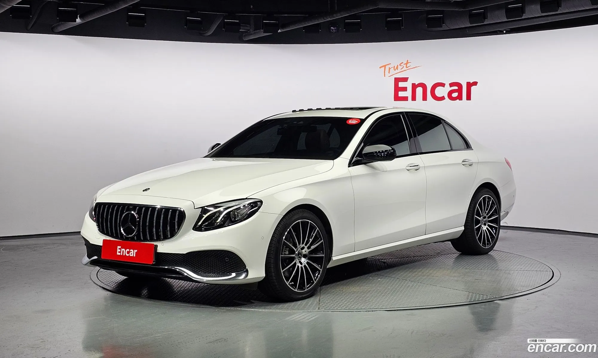 Mercedes-Benz E-Klasse V W213 S213 C238 E250 Avantgarde 2020 - фотография 18581232