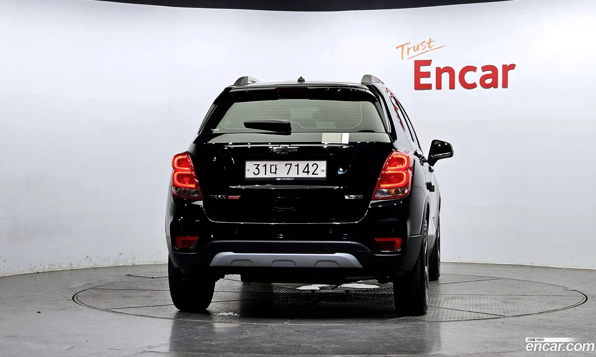 Chevrolet Trax I 14 Perfect Black 2018 - фотография 8439998