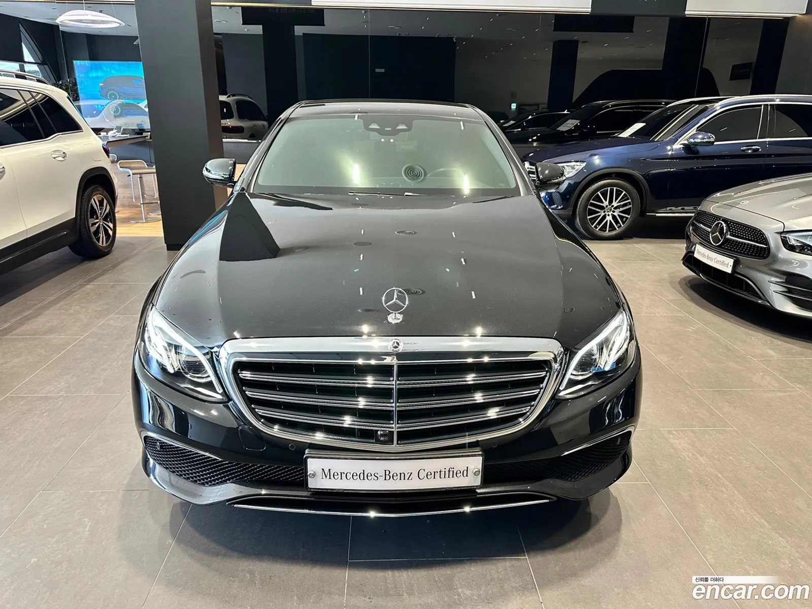Mercedes-Benz E-Klasse V W213 S213 C238 E300 4Matic Exclusive 2019 - фотография 18529121