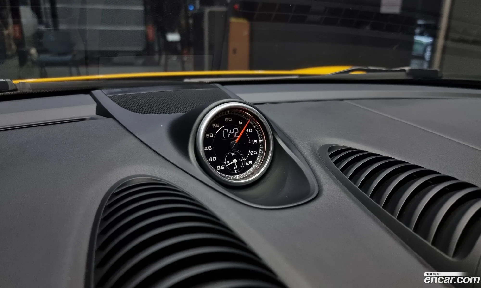 718 Boxster 25 Gts - фотография 20040109