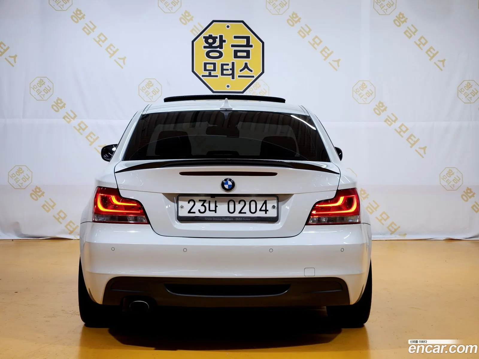 BMW 1Er 120D Coupe Sport 2011 - фотография 17959576