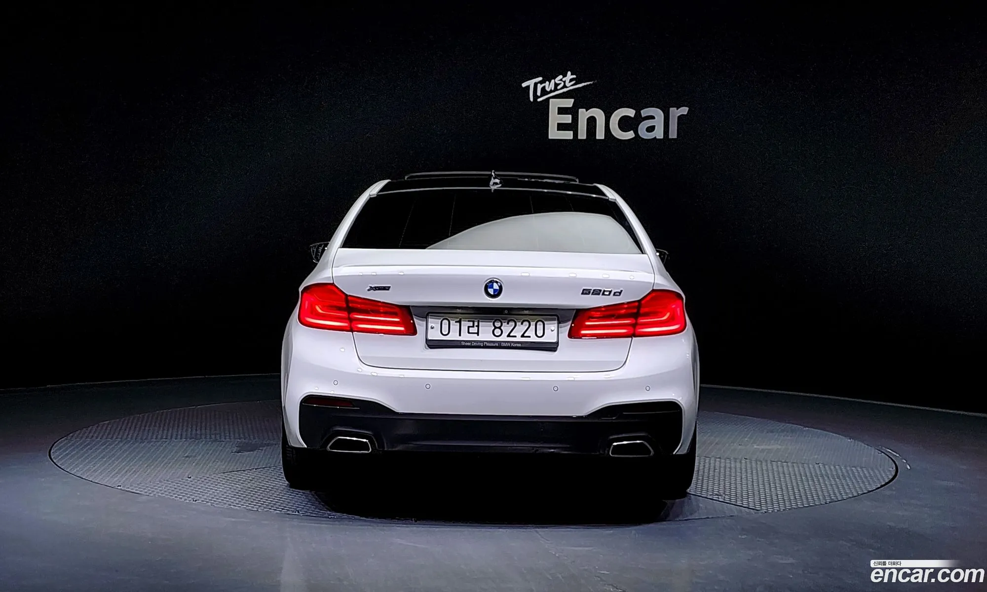 BMW 5Er 520D M Sport Plus 2017 - фотография 17884543