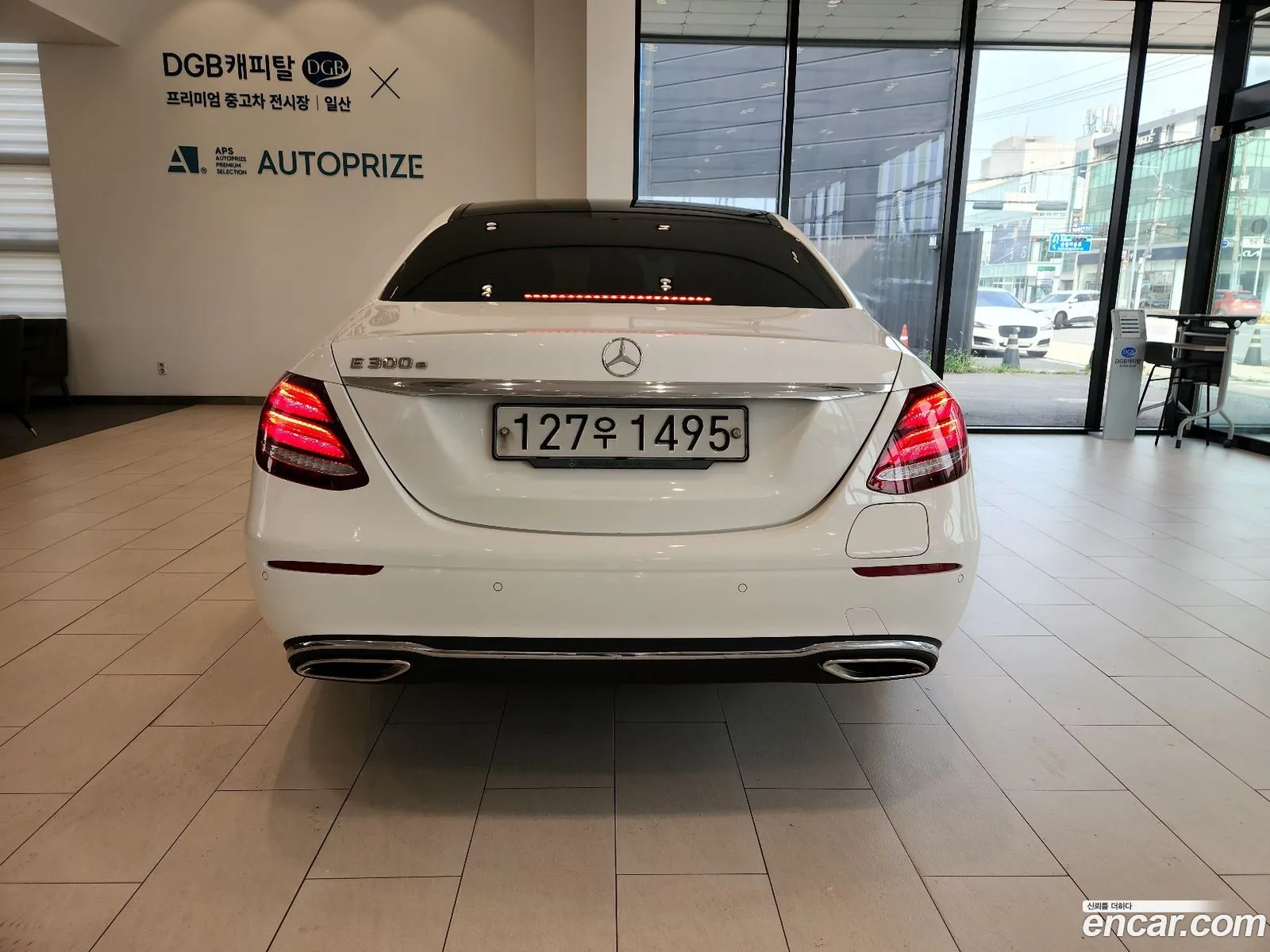 Mercedes-Benz E-Klasse V W213 S213 C238 E300E Exclusive 2019 - фотография 16583503