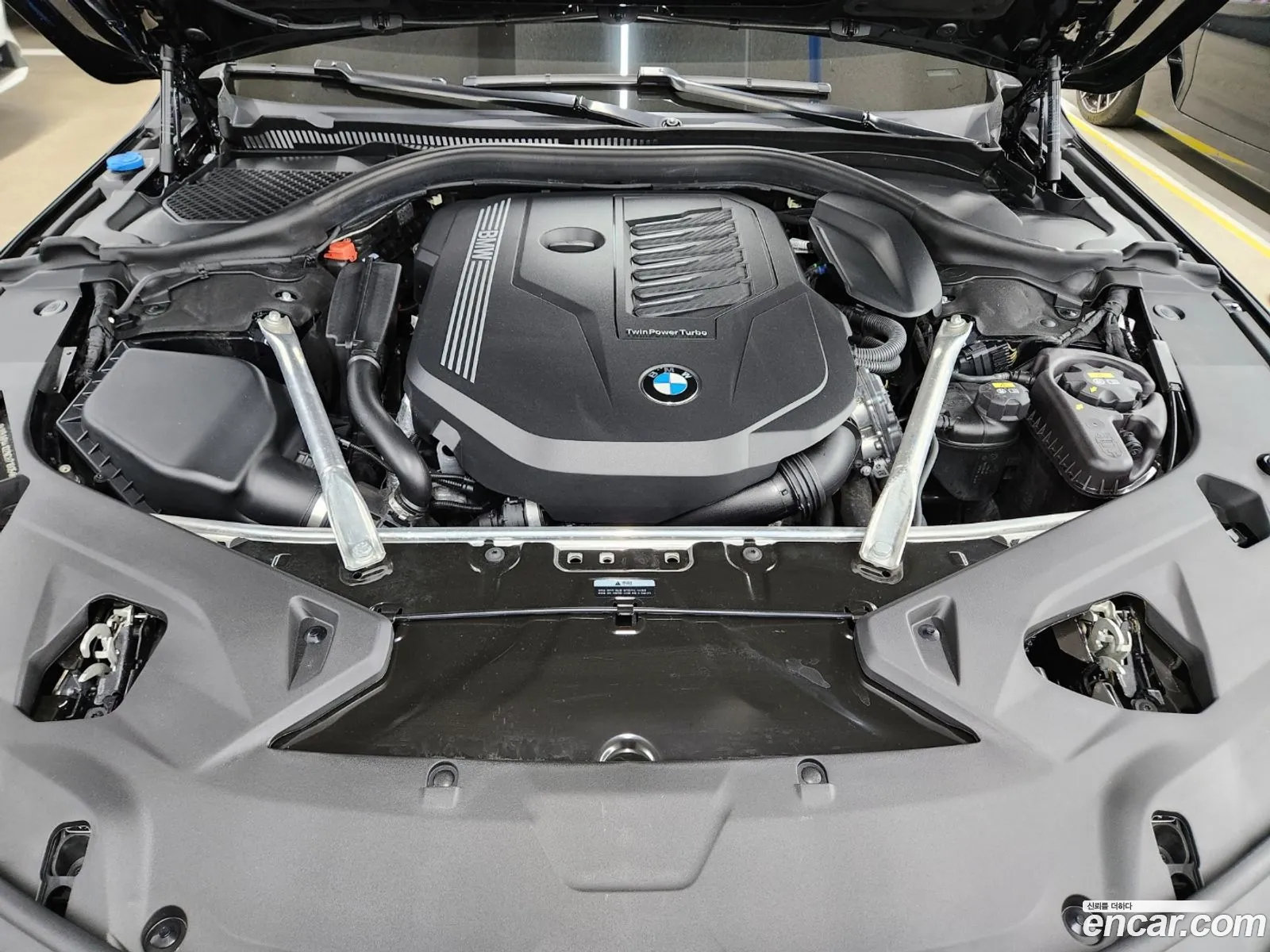 BMW 8Er Ii G14G15G16 840I xDrive M Sports Gran Coupe 2021 - фотография 17939104