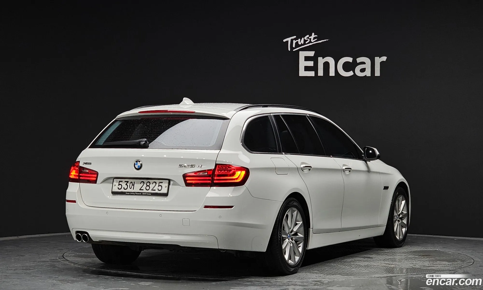 BMW 5Er Vi F10F11F07 525D xDrive Touring 2015 - фотография 15692350