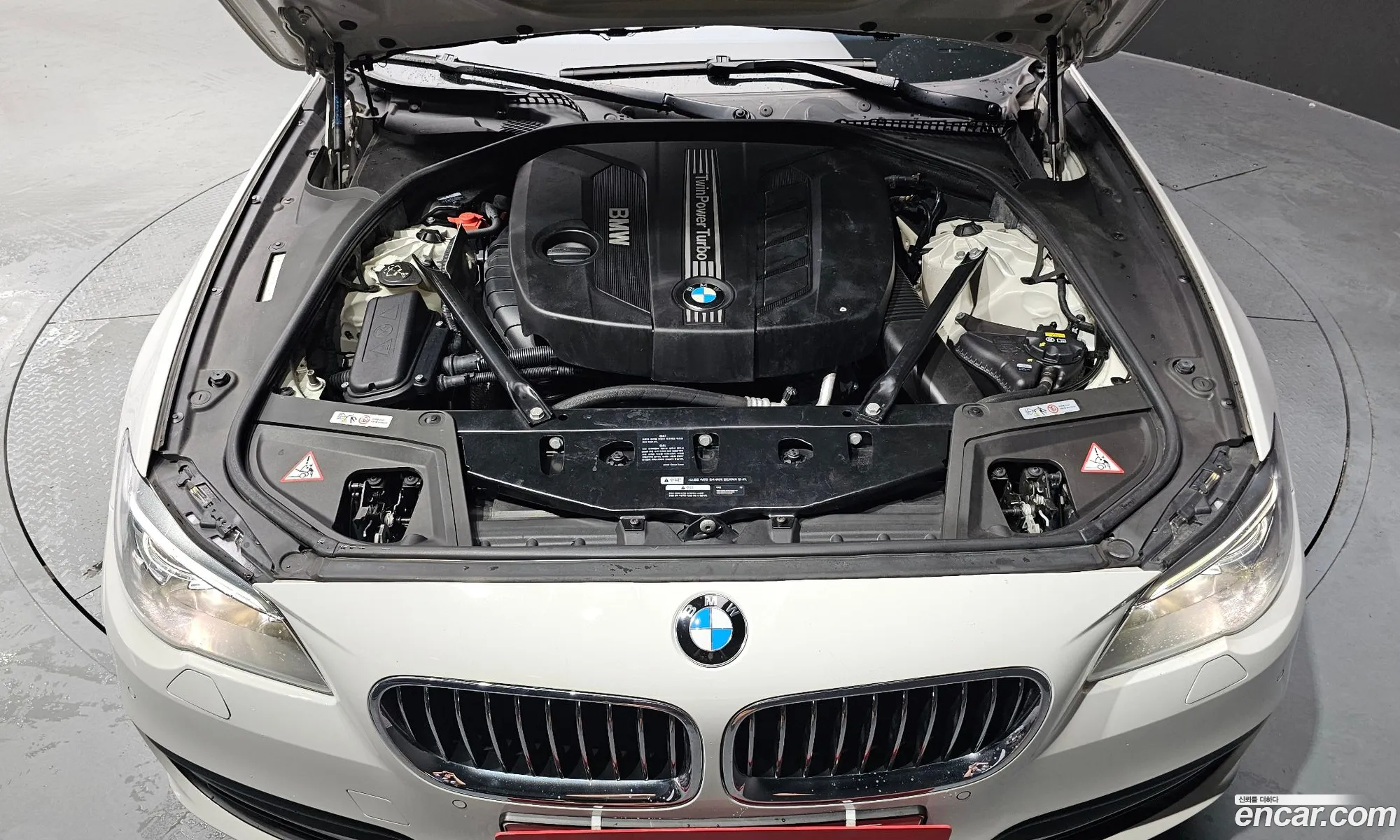 BMW 5Er Vi F10F11F07 525D xDrive Touring 2015 - фотография 15692354