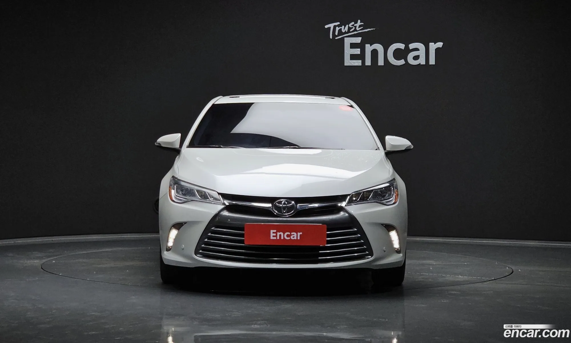 Toyota Camry 25 2017 - фотография 14768918