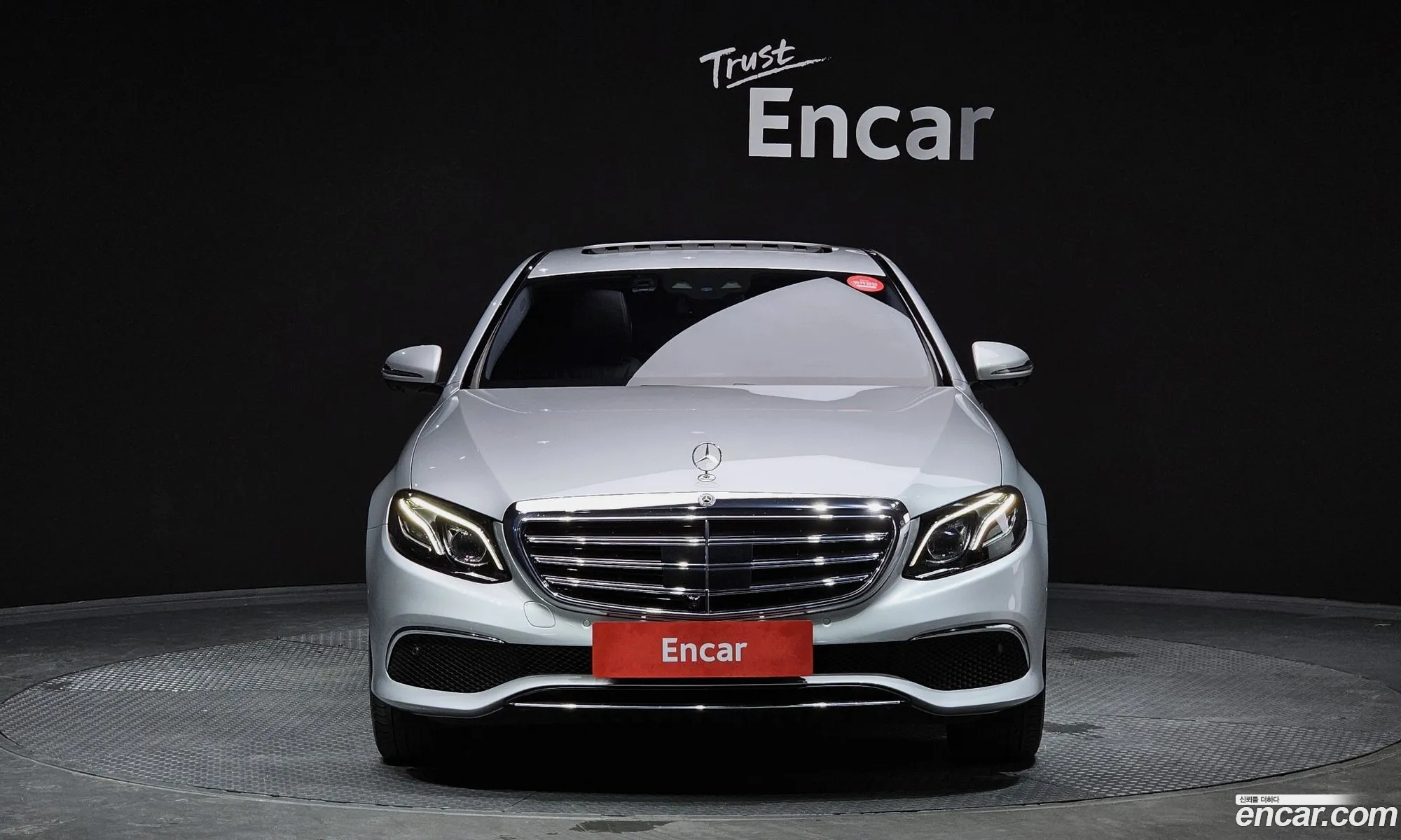 Mercedes-Benz E-Klasse V W213 S213 C238 E300 4Matic Exclusive 2020 - фотография 14808314
