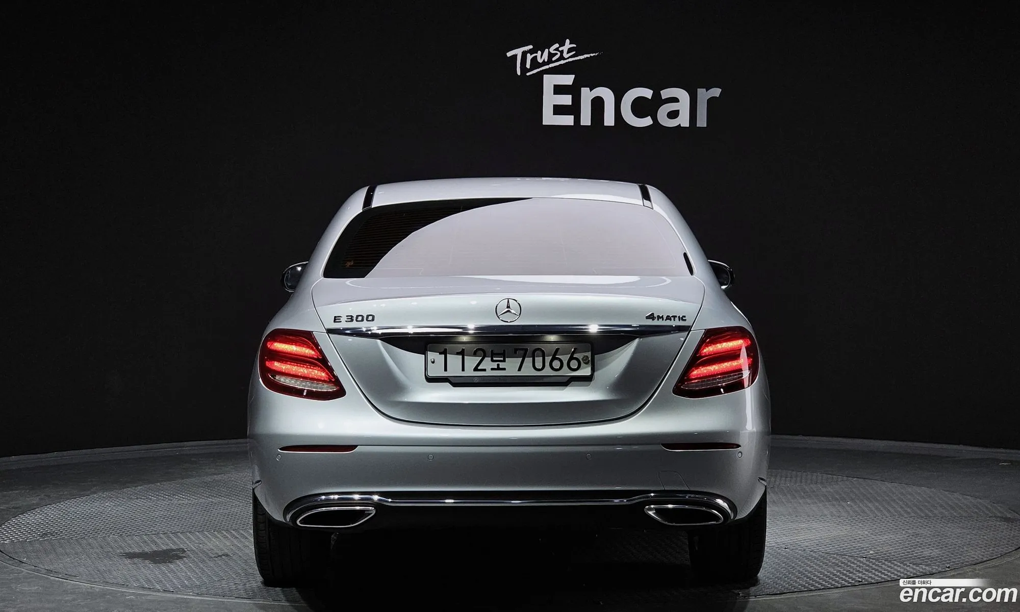 Mercedes-Benz E-Klasse V W213 S213 C238 E300 4Matic Exclusive 2020 - фотография 14808315