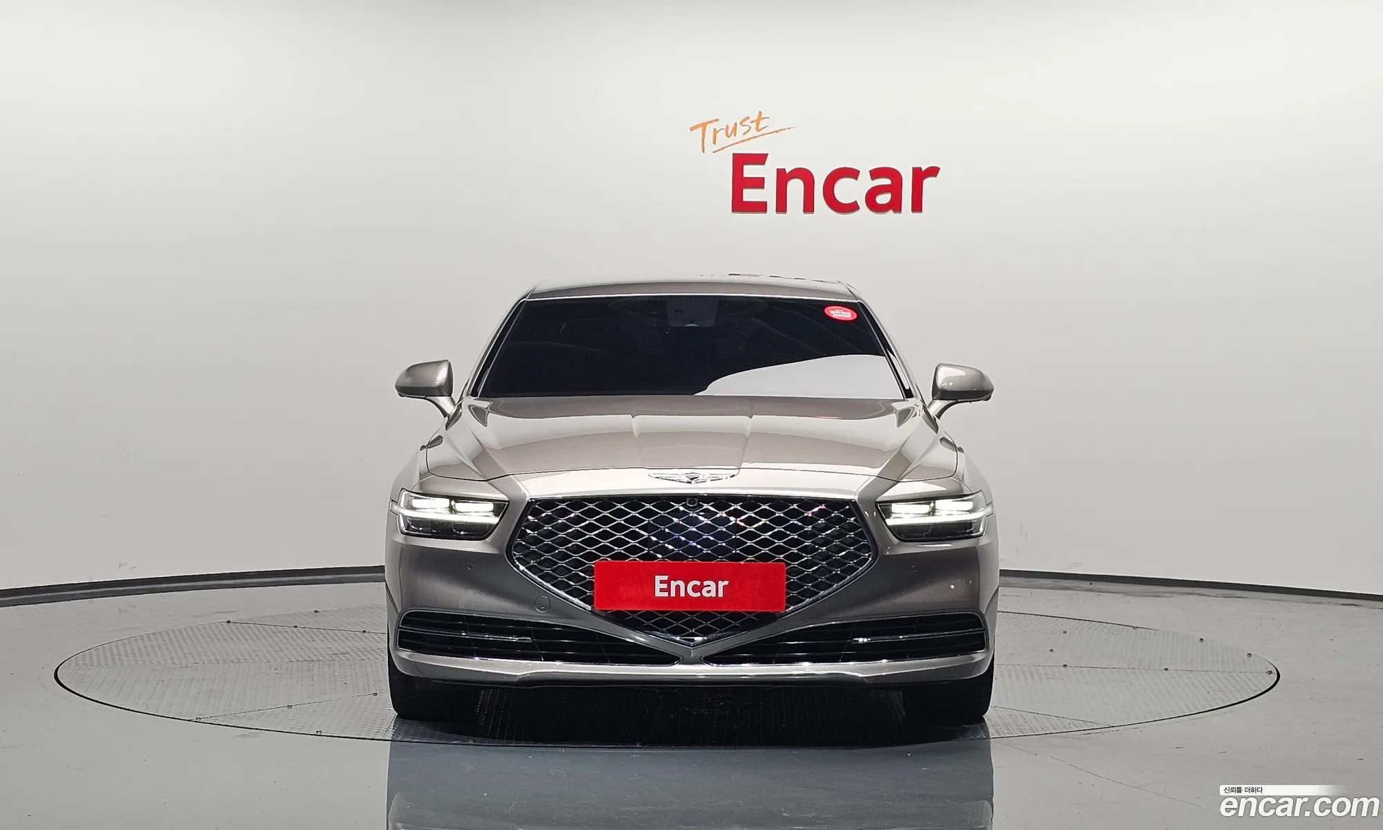 Genesis G90 I 38 Awd 2019 - фотография 567186