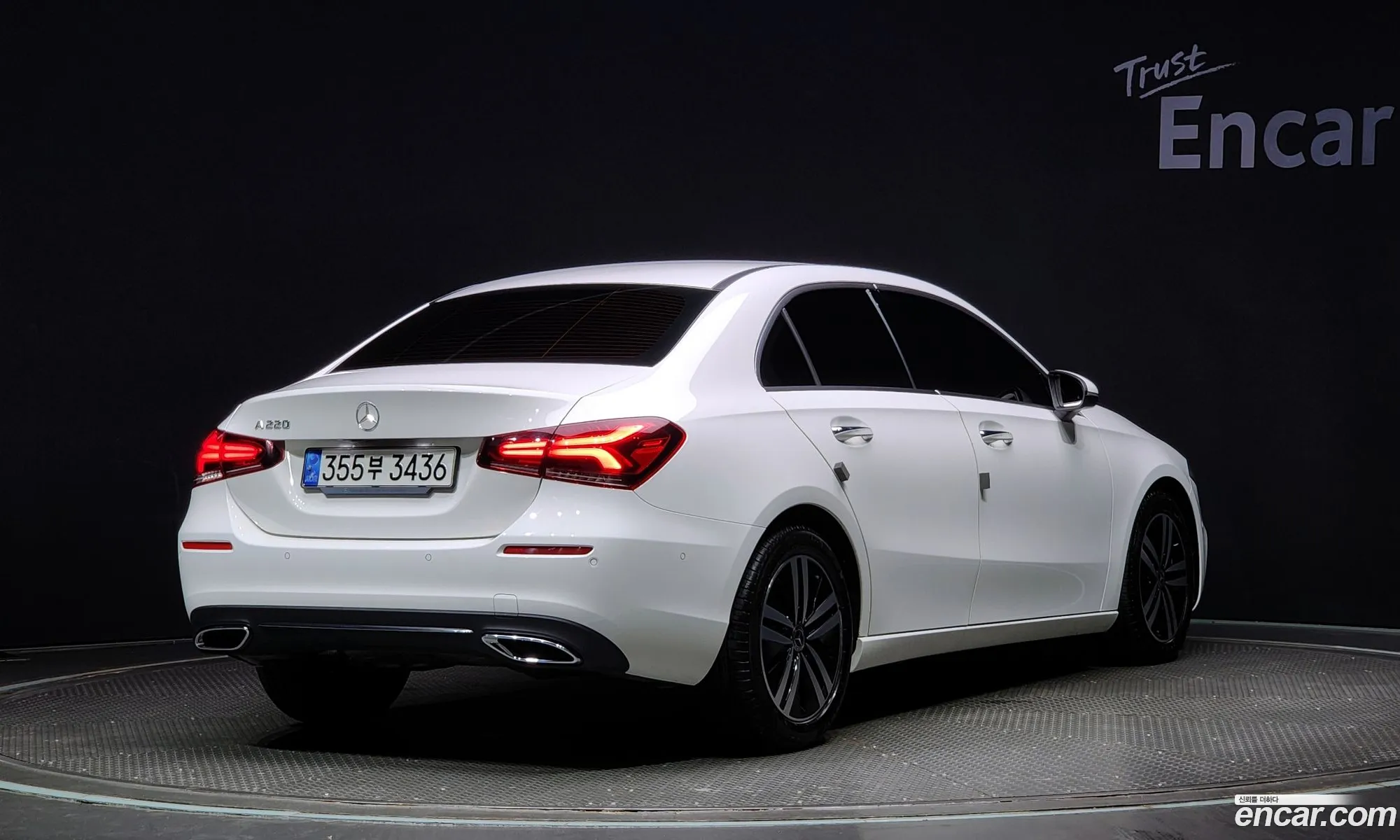 Mercedes-Benz A-Klasse Iv W177 A220 Sedan 2021 - фотография 16269914
