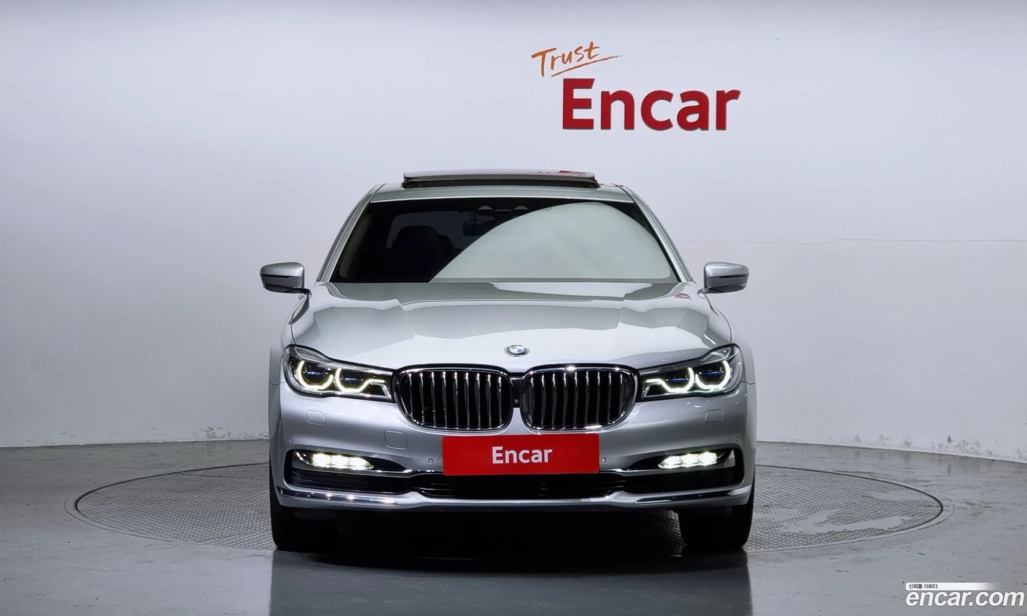 BMW 7Er Vi G11G12 740LixDrive 2016 - фотография 17940092