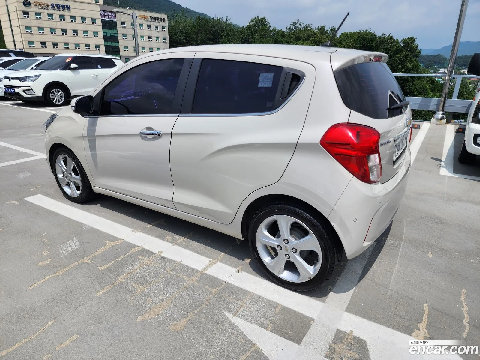 Chevrolet Spark Ltz 2016 - фотография 8440012