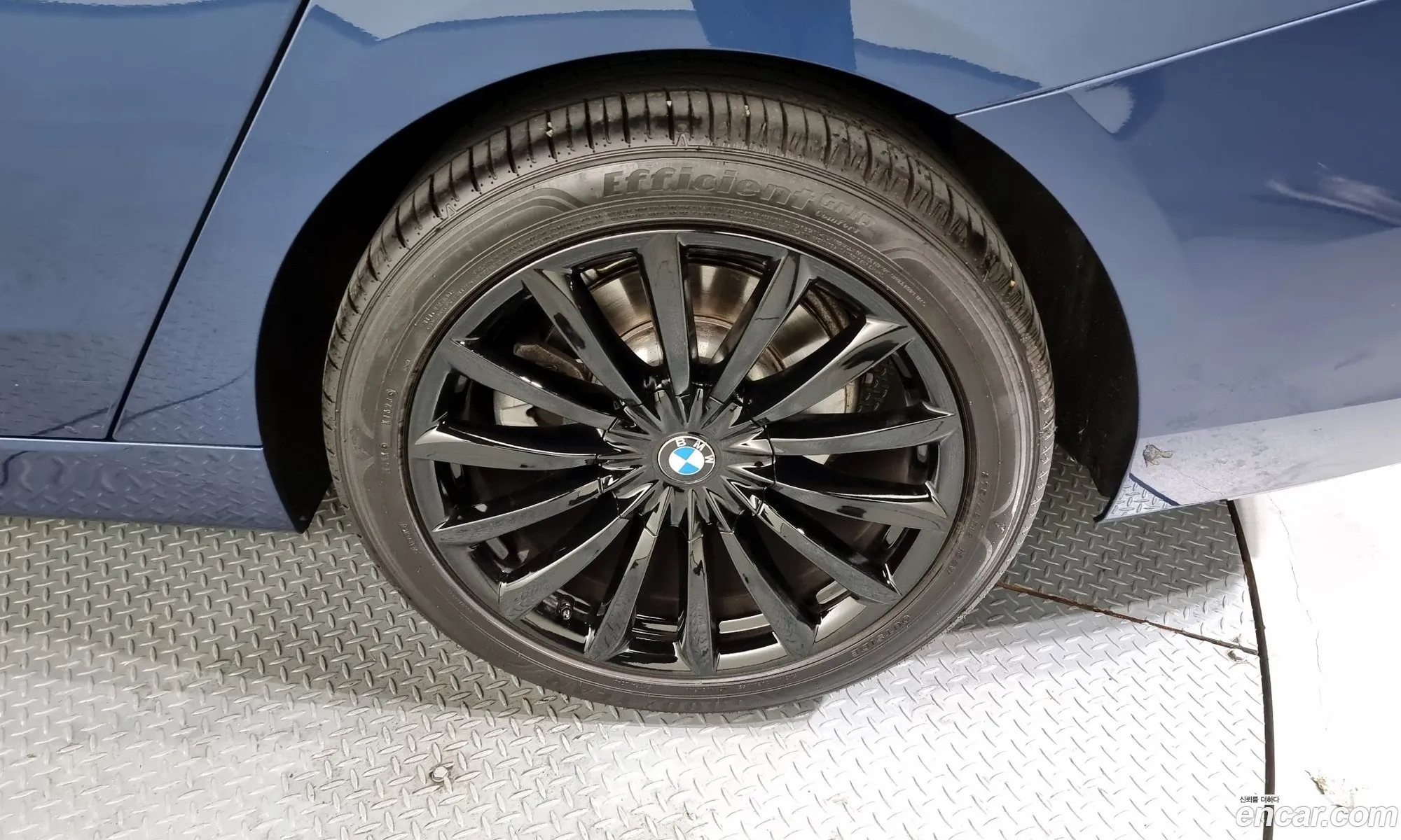 BMW 6Er Iv G32 620D Luxury 2021 - фотография 17480859