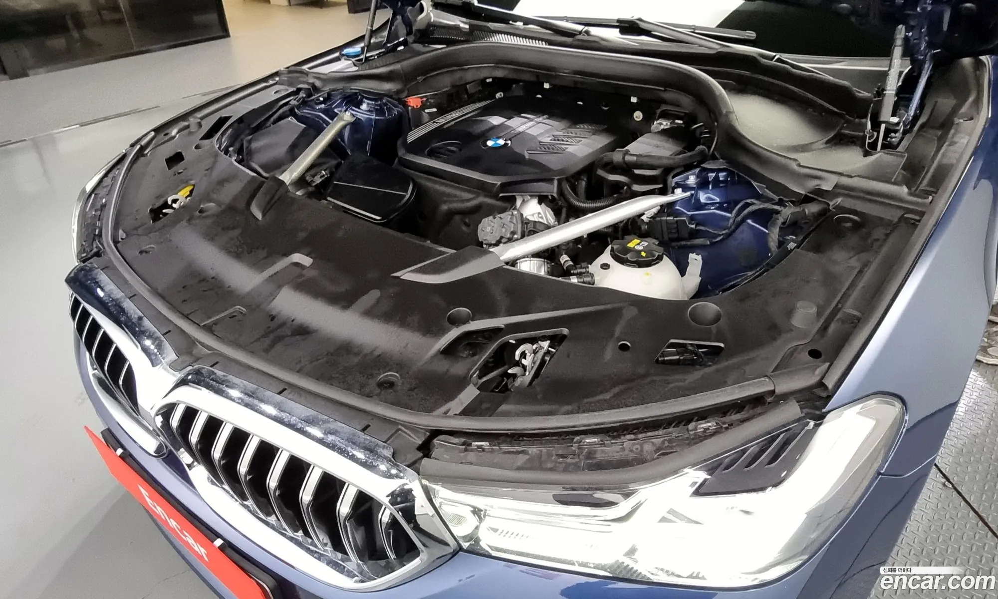 BMW 6Er Iv G32 620D Luxury 2021 - фотография 17480860