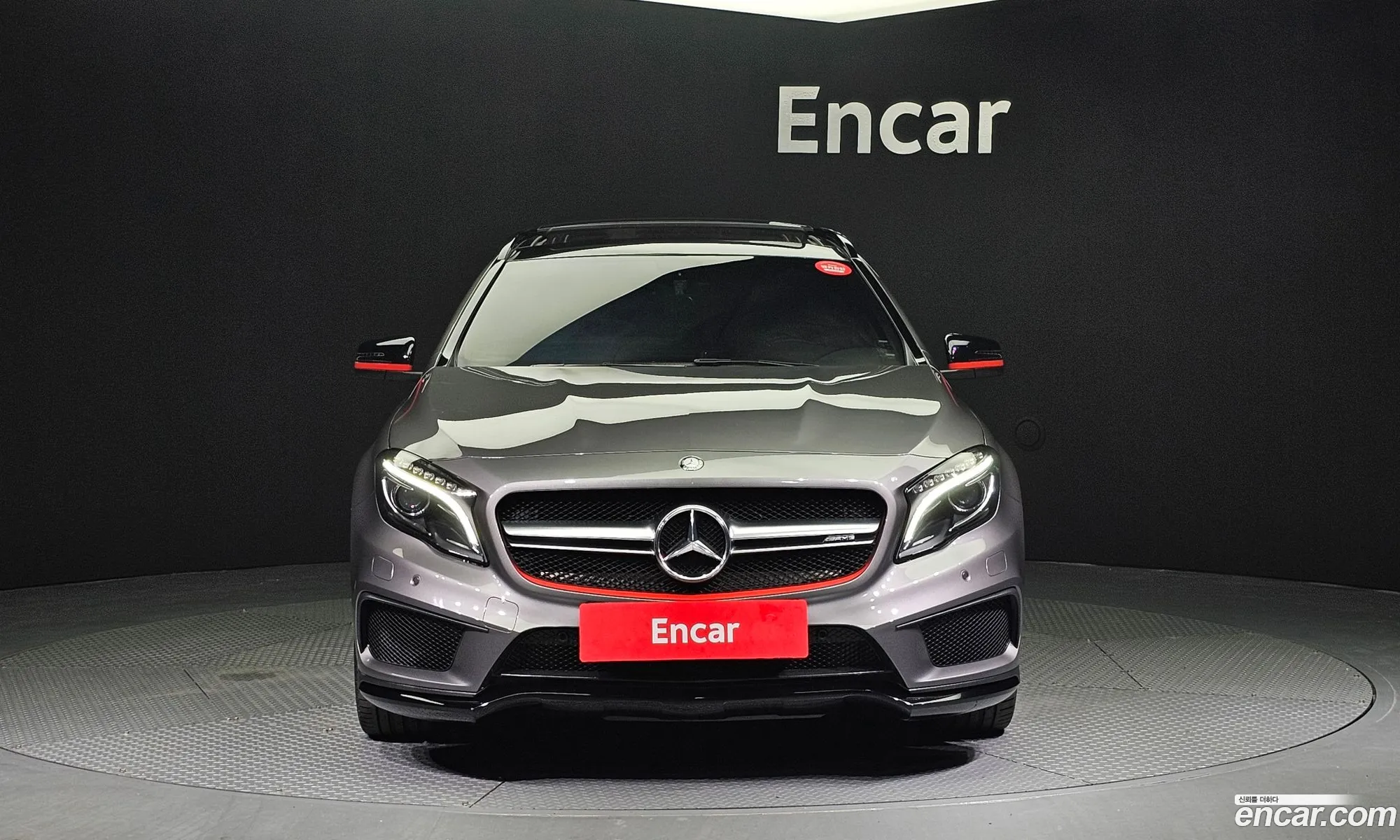 Mercedes-Benz Gla-Klasse Gla45 Amg 4Matic 2015 - фотография 16269975