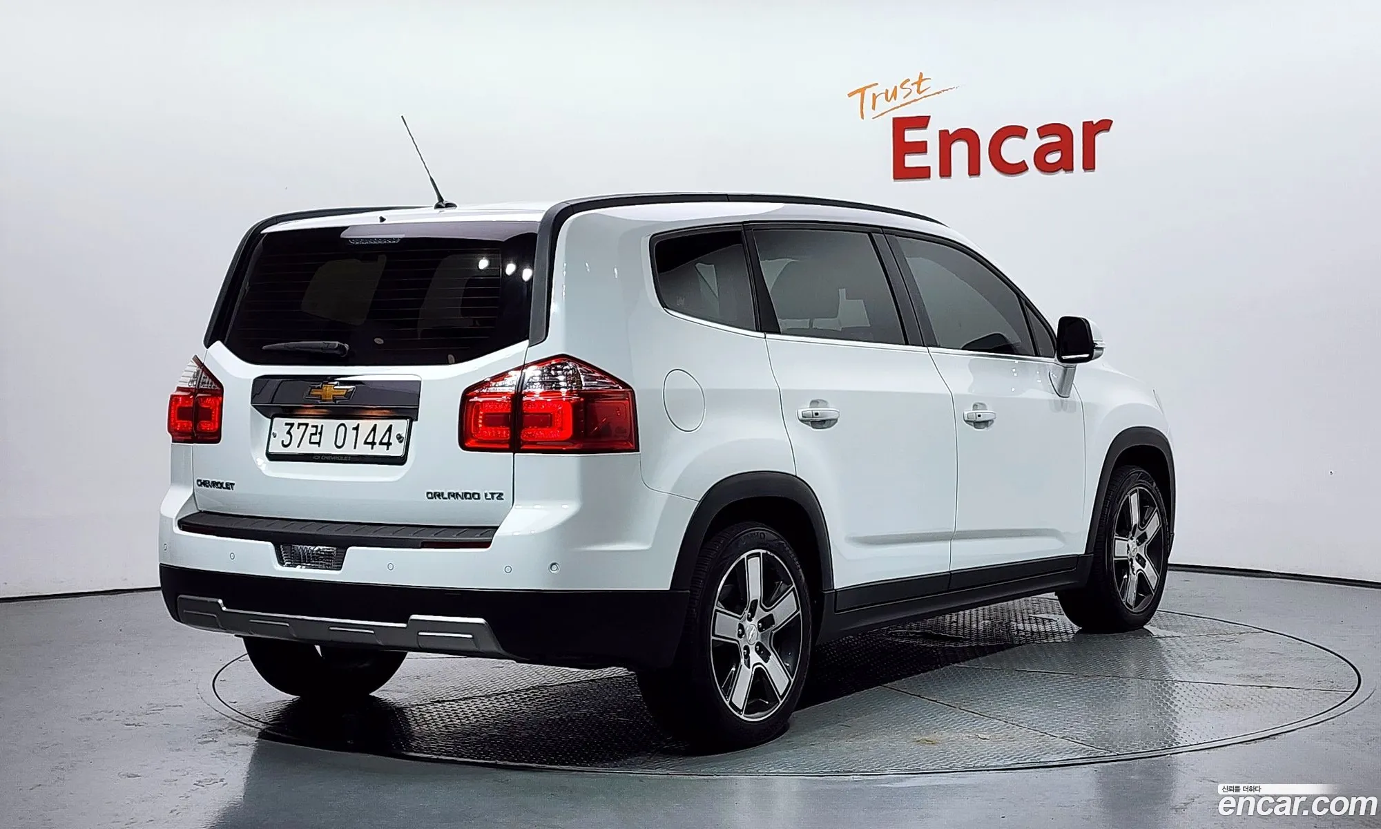 Chevrolet Orlando 16 Diesel Ltz 2016 - фотография 8176687