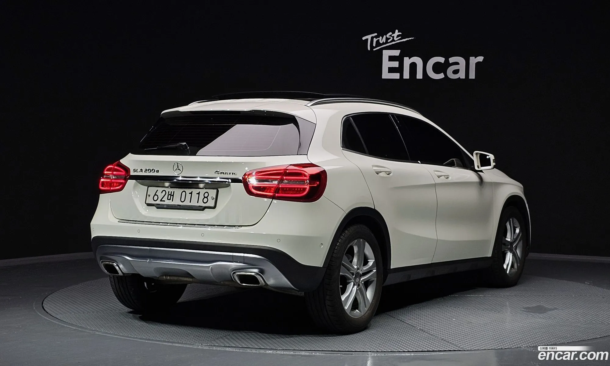 Mercedes-Benz Gla-Klasse Gla200 D 4Matic 2016 - фотография 15778504