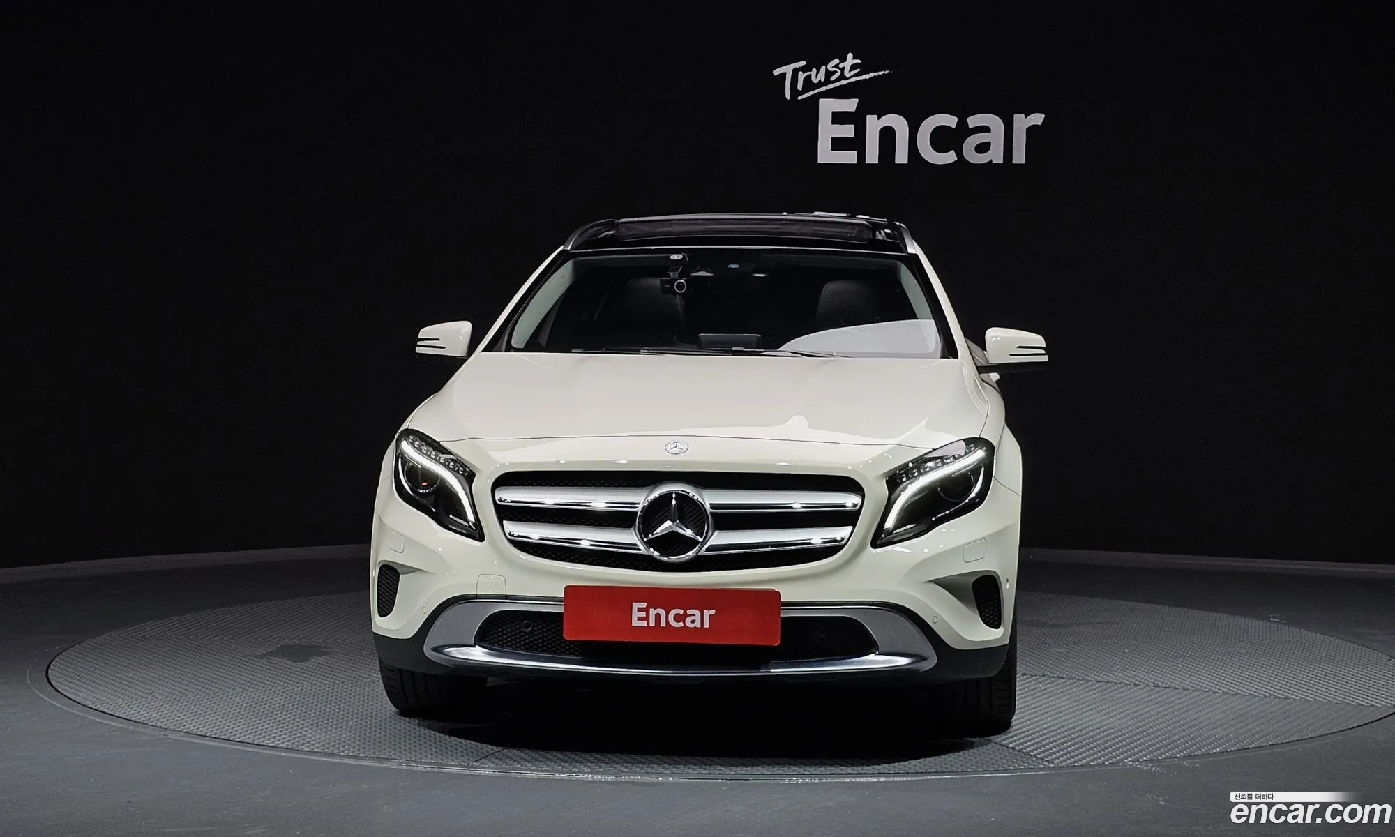 Mercedes-Benz Gla-Klasse Gla200 D 4Matic 2016 - фотография 15778505