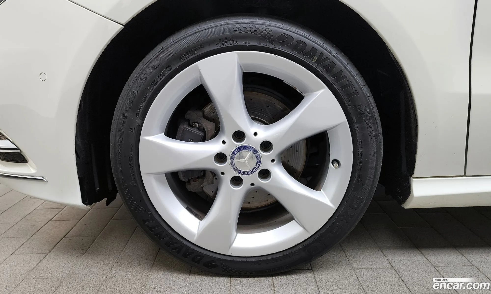 Mercedes-Benz B-Klasse Ii W246 B200 Cdi Blue Efficiency Sports Pack 2013 - фотография 18507791