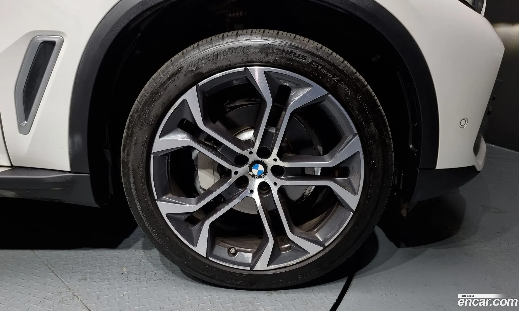 BMW X5 Iv G05 xDrive 40I Xline 2022 - фотография 17342421
