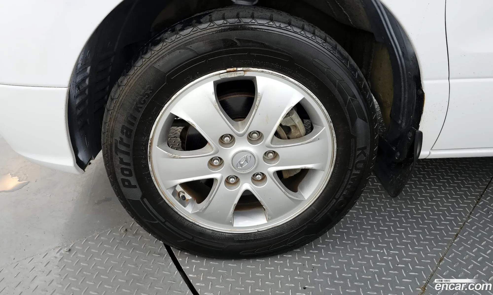 Hyundai Starex 4Wd Child Protection Vehicle 2015 - фотография 17175616