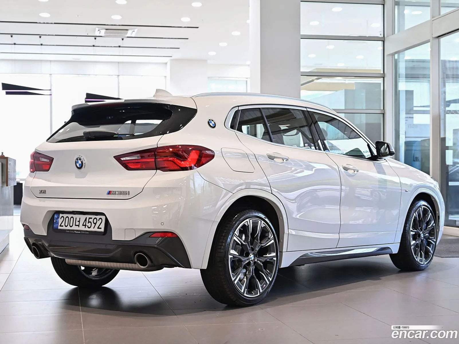 BMW X2 xDrive M35I 2023 - фотография 17902763