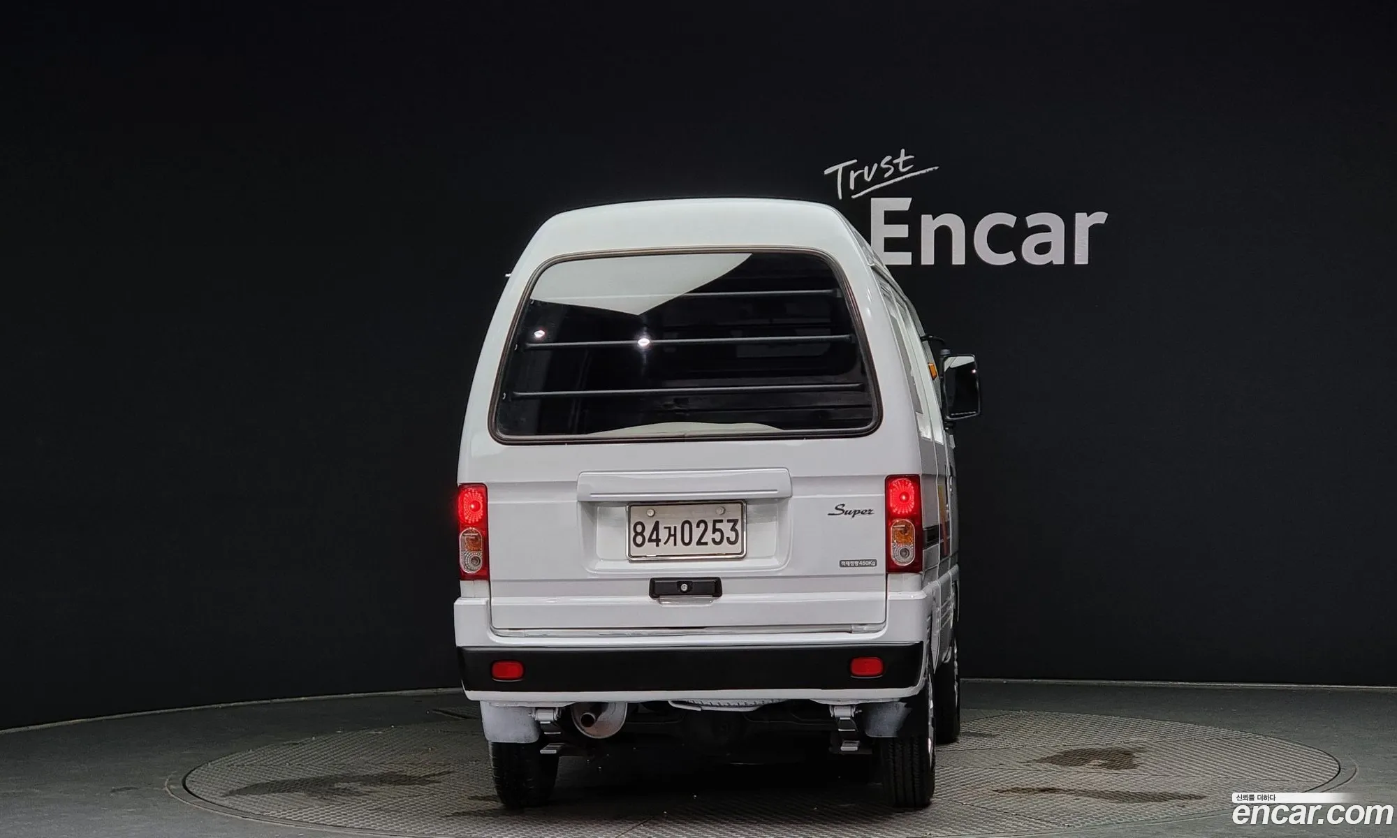 Chevrolet Damas 2-Seater Panel Van 2018 - фотография 8412000