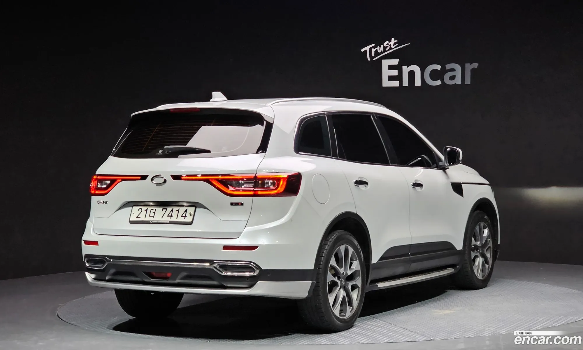 Renault Samsung Qm6 Gasoline 2Wd Re Signature 2019 - фотография 2325756