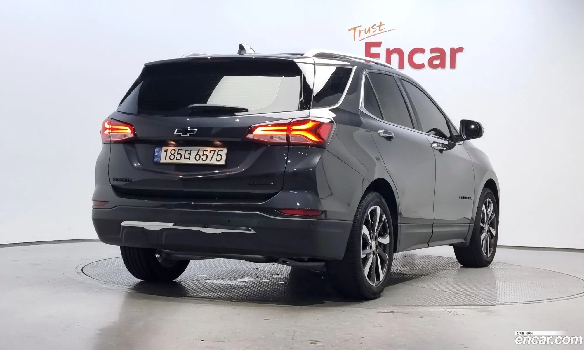 Chevrolet Equinox 2Wd Premier 2022 - фотография 8208569