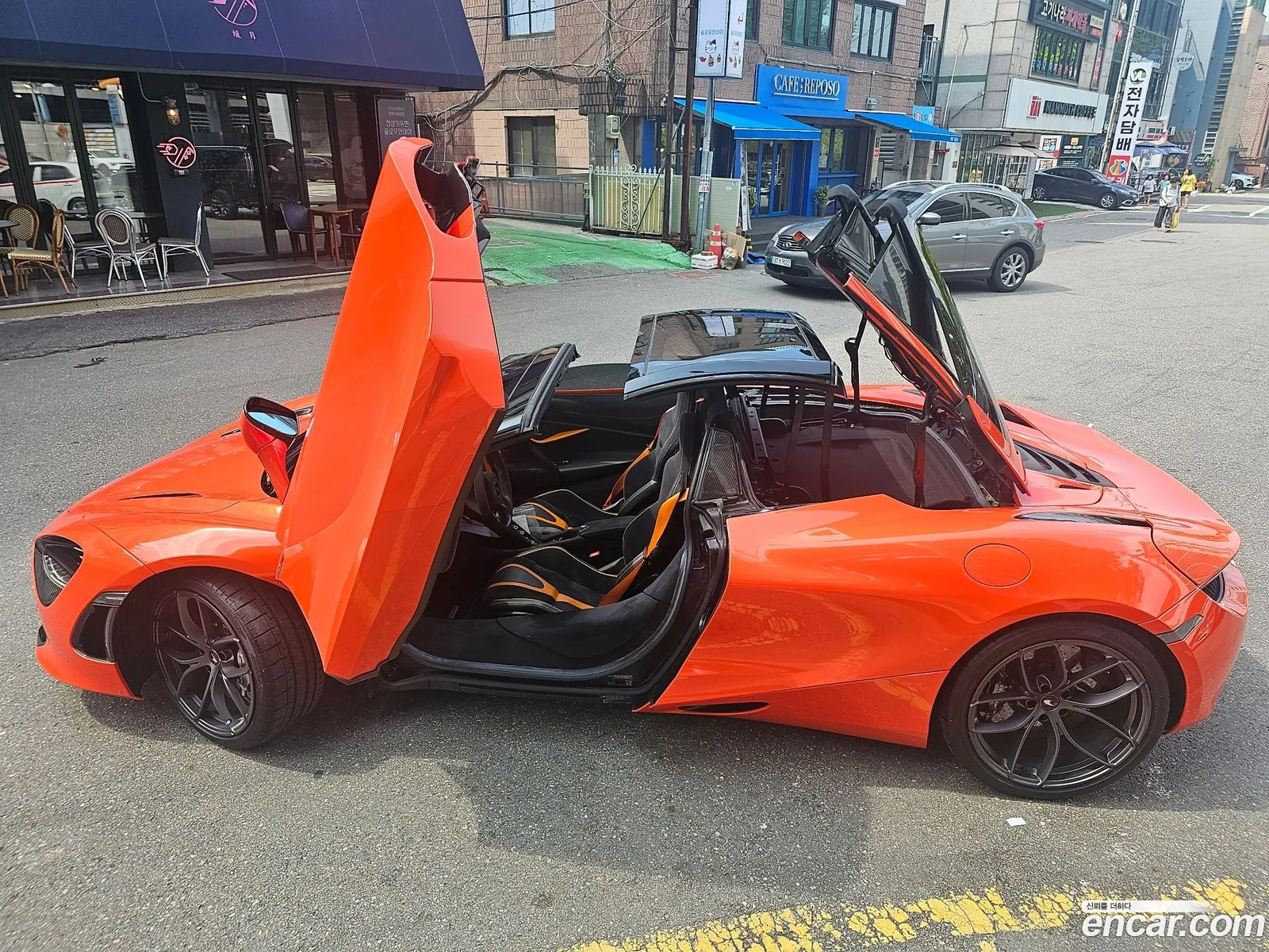 Mclaren 720S 720S 40 Spider 2020 - фотография 11065502