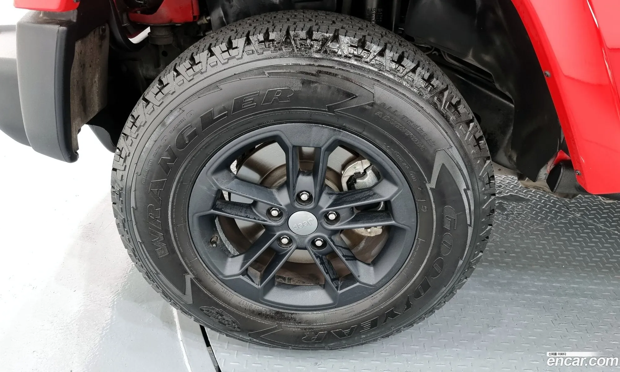 Jeep Wrangler 36 Winter Edition 2017 - фотография 4725244
