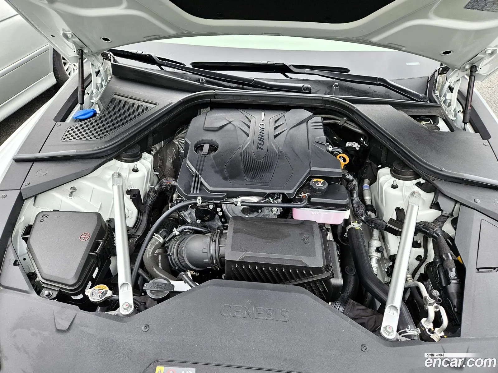 Genesis G80 Gasoline 25 Turbo 2Wd 2024 - фотография 497374