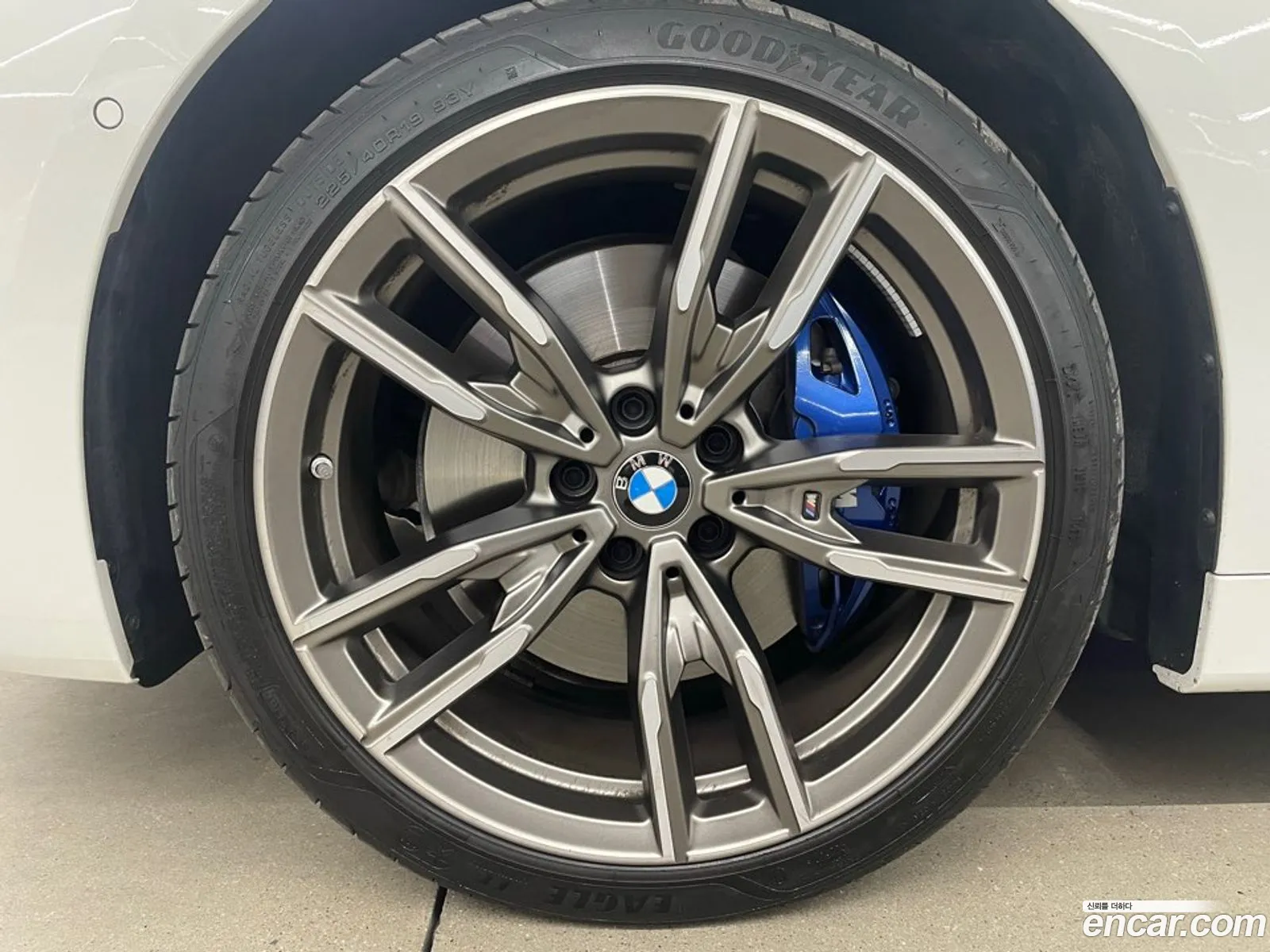 BMW 4Er M440I xDrive Online Exclusive Coupe 2024 - фотография 17881191