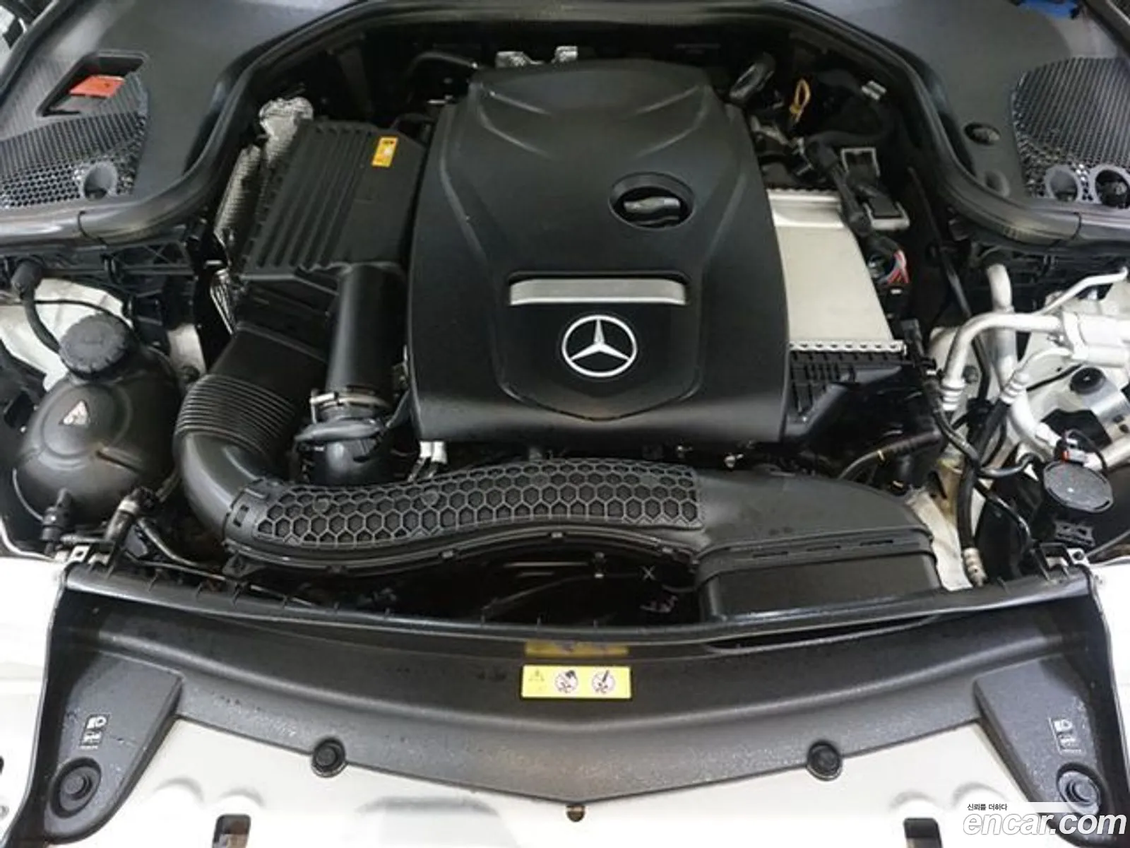 Mercedes-Benz E-Klasse V W213 S213 C238 E300 Exclusive 2019 - фотография 14808292