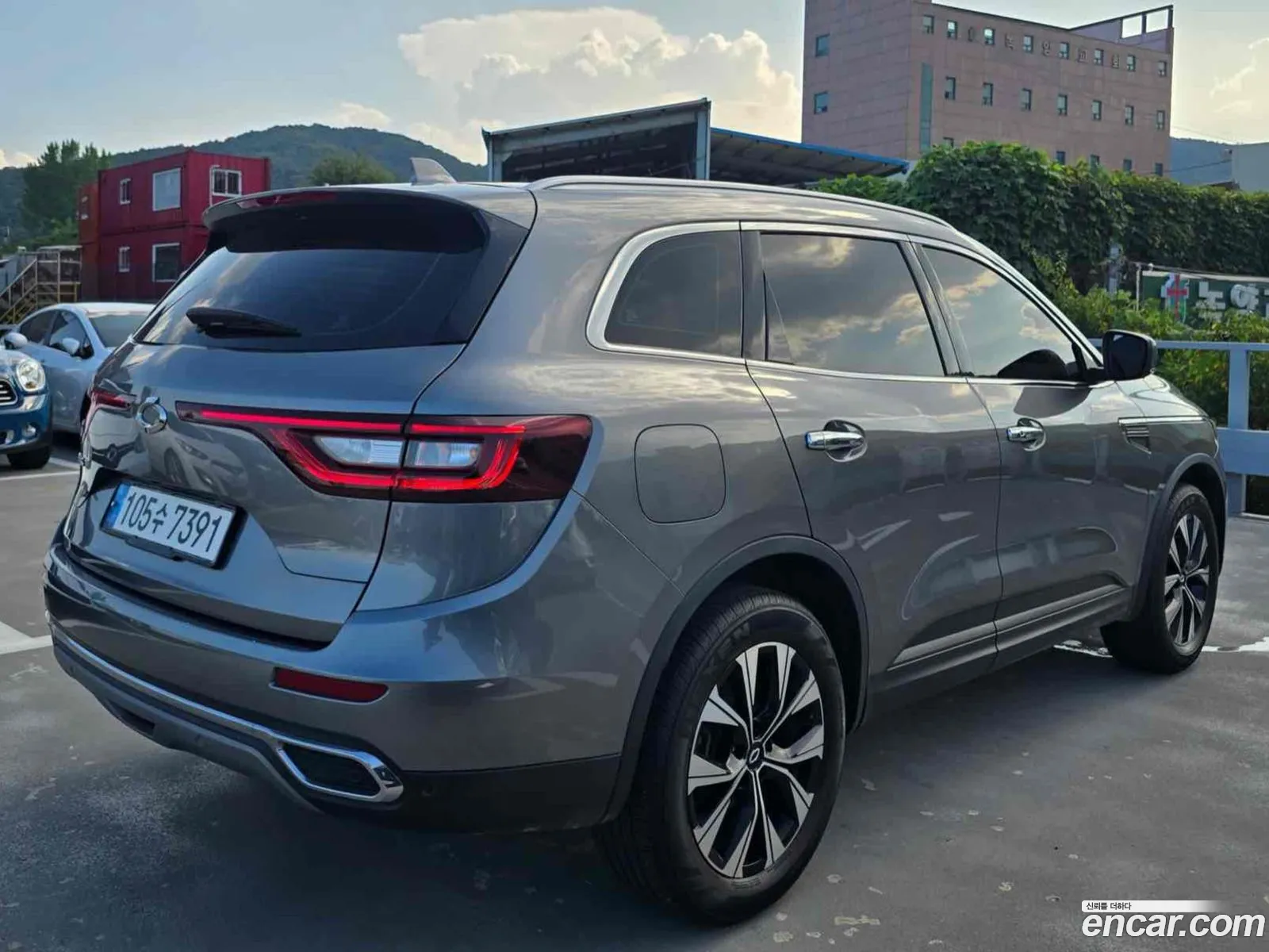 Renault Korea Samsung The New Qm6 20 Lpe Le Signature 2Wd - фотография 6742917