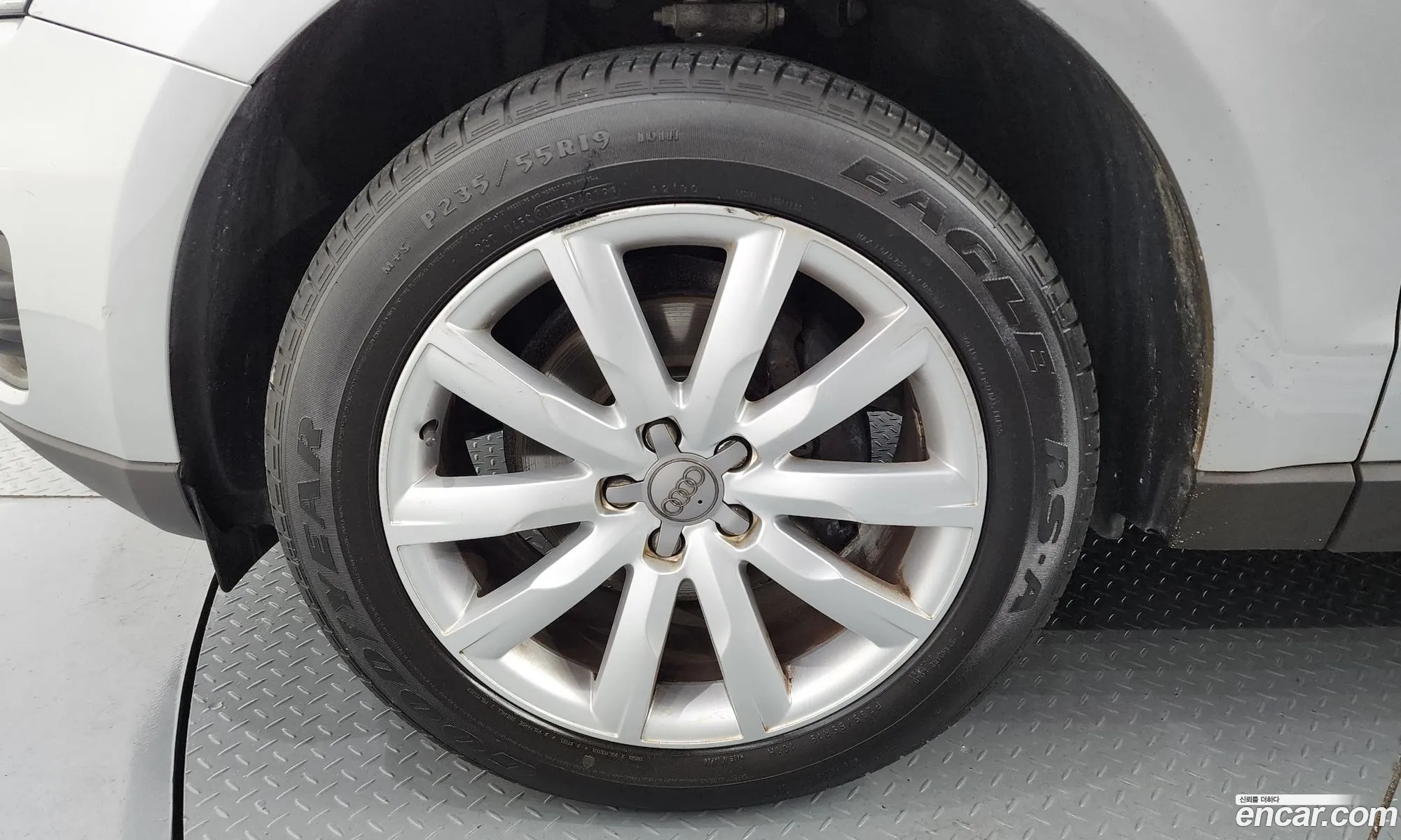 Audi Q5 I 8R 20 Tdi Quattro Dynamic 2012 - фотография 8371026