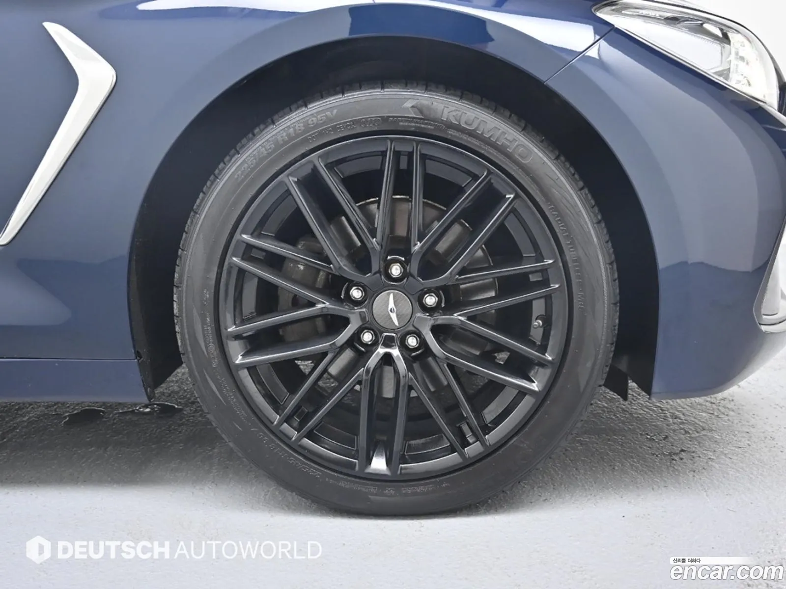 Genesis G70 I 20T 2019 - фотография 488694