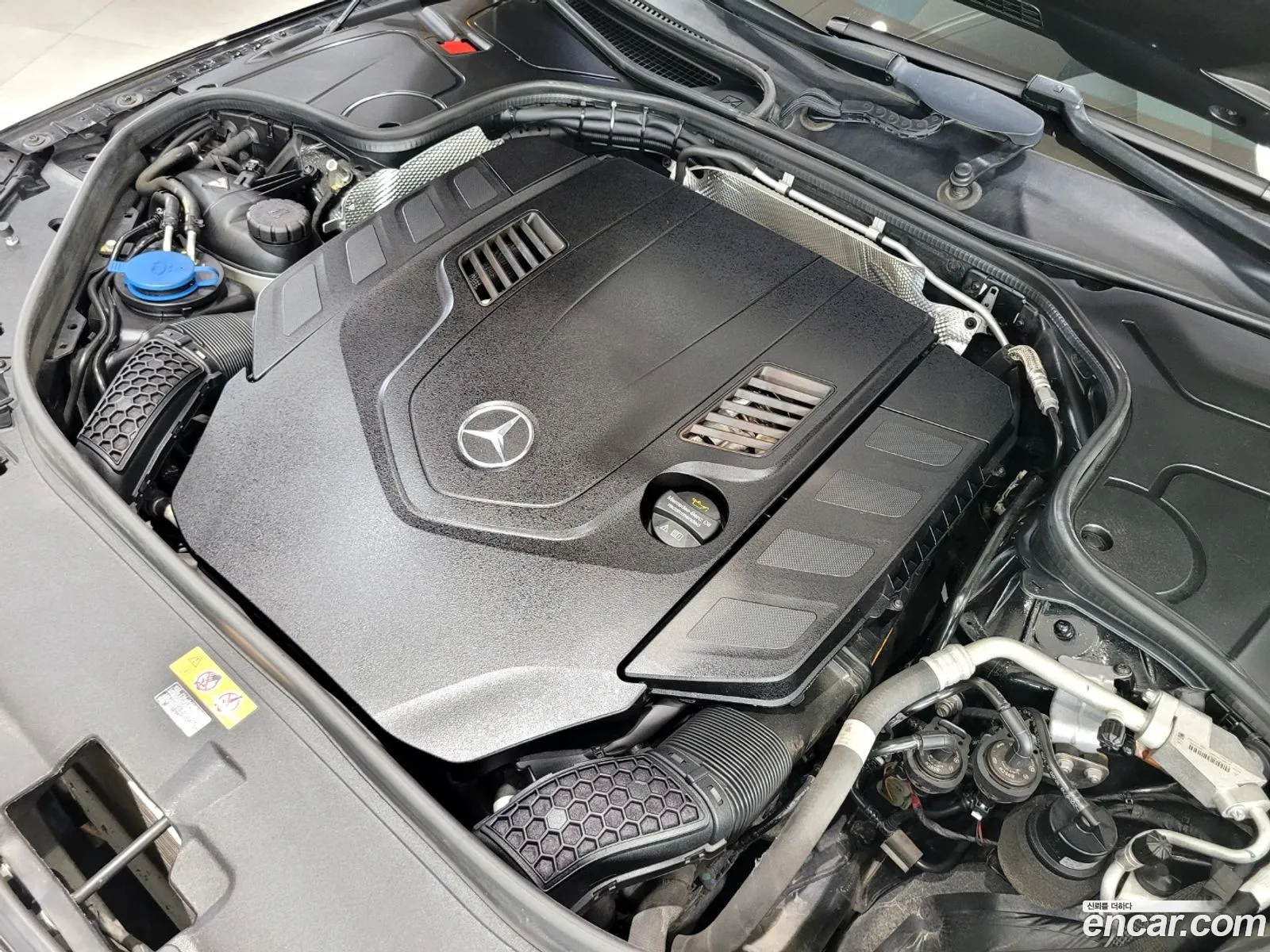 Mercedes-Benz S-Klasse S560 4Matic 2020 - фотография 15101162