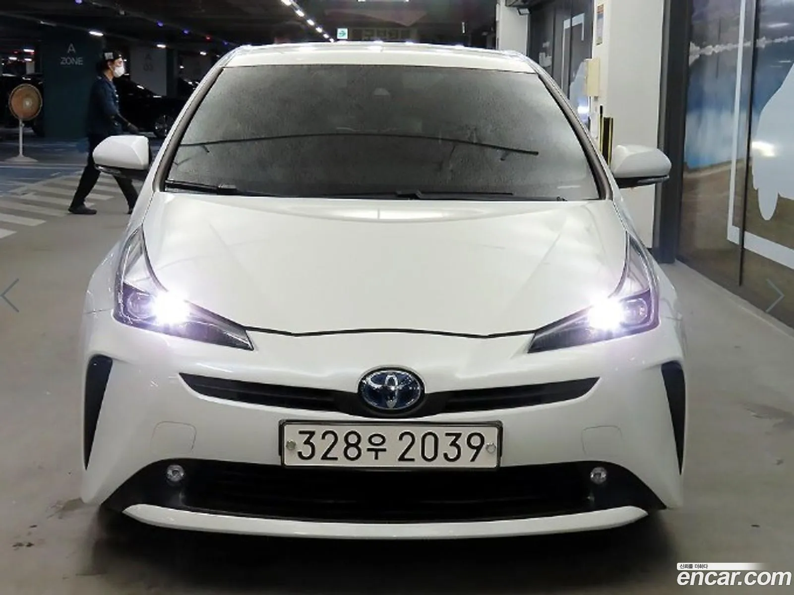 Toyota Prius Iv Xw50 18 2020 - фотография 14768885