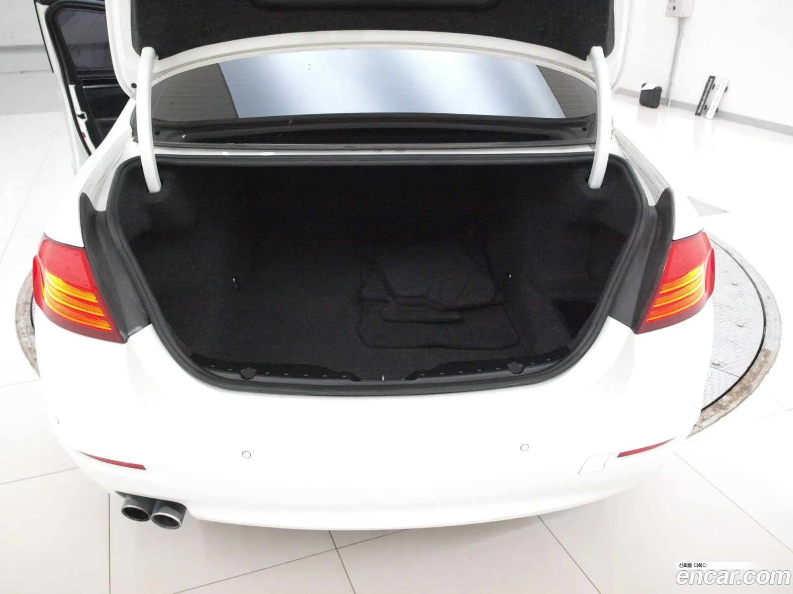 BMW 5Er Vi F10F11F07 528I xDrive 2015 - фотография 17279250