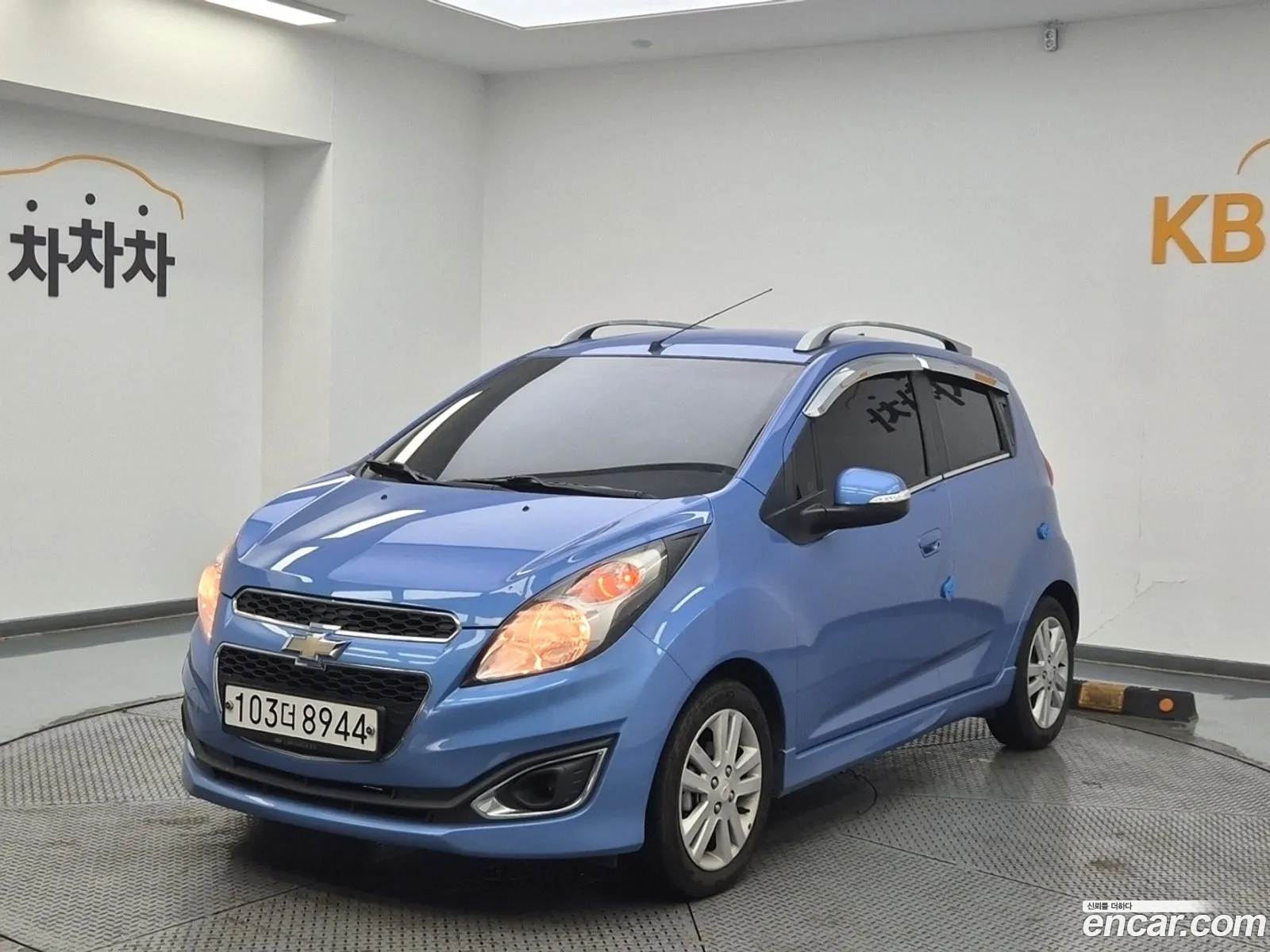 Chevrolet Spark Iii Lt 2014 - фотография 8266226